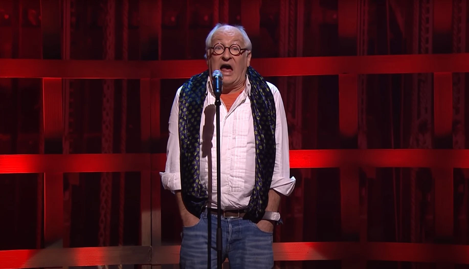 Youp van 't Hek breekt voorstelling af vanwege black-outs