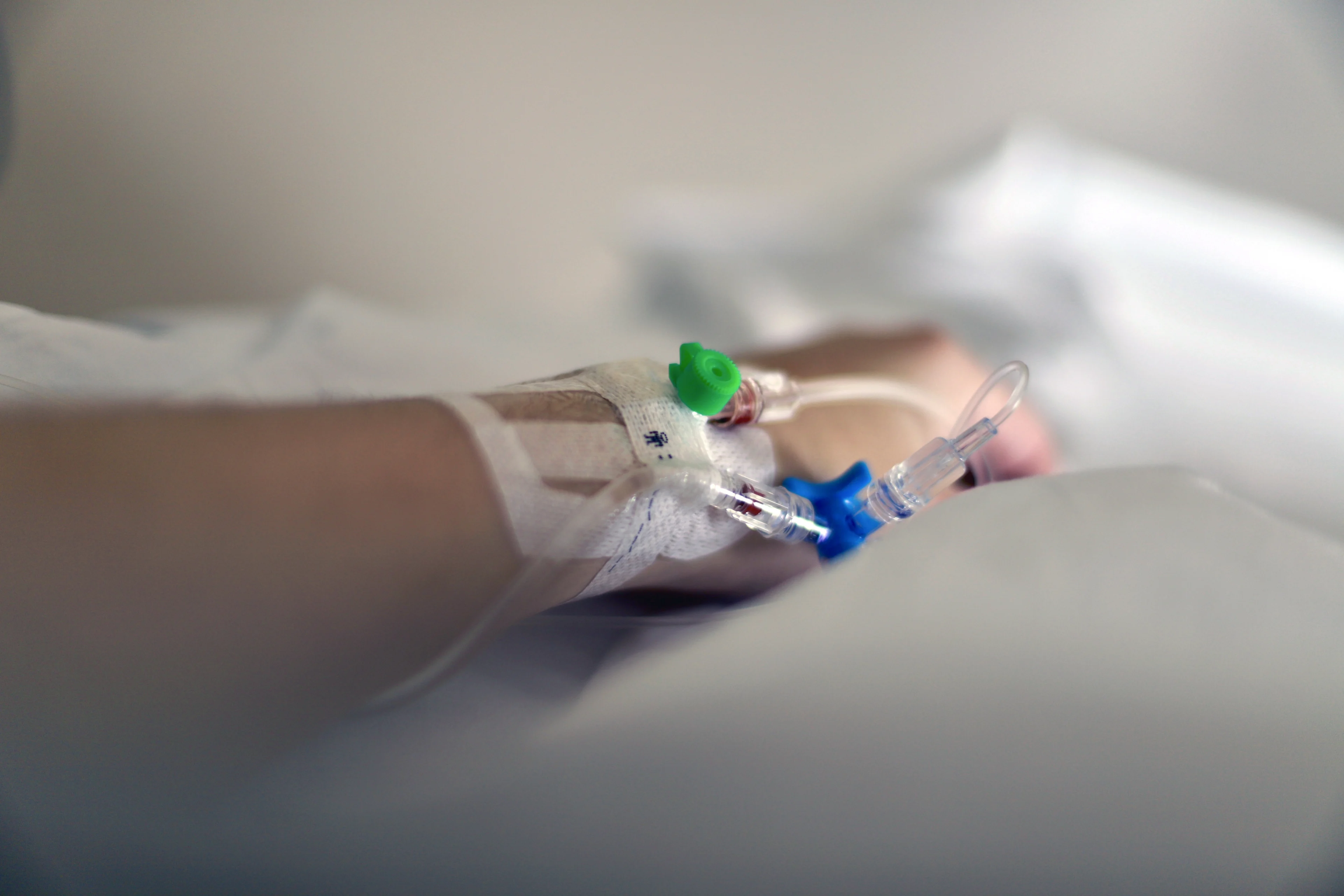 Eigen risico dit jaar niet omhoog, kabinet bezuinigt op andere zaken