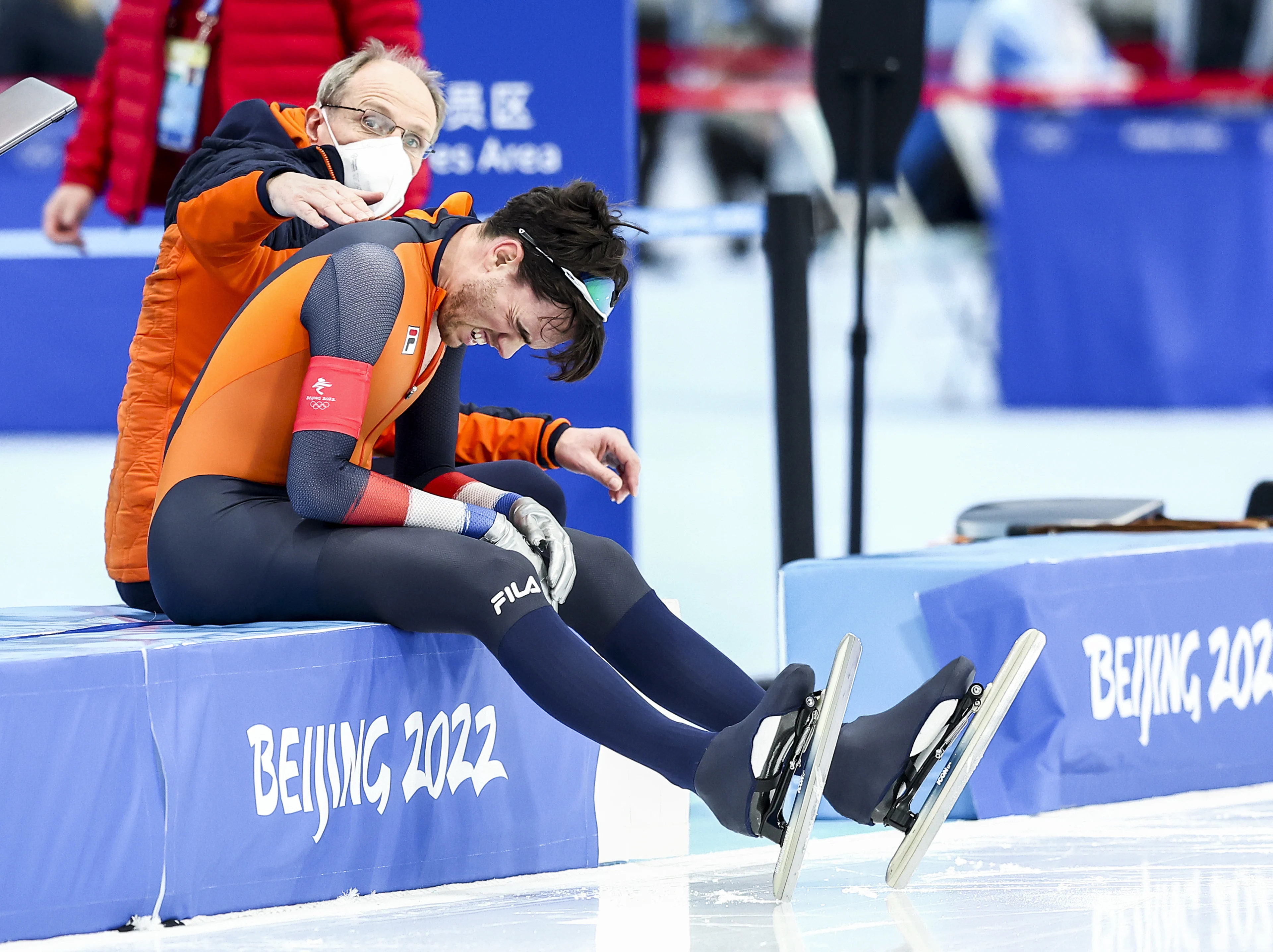 Zilver voor Roest op 10.000 meter schaatsen, Zweed Van der Poel met wereldrecord naar goud