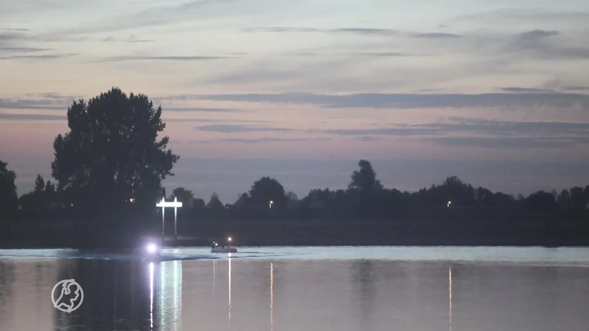 Politie vindt lichaam in Maas bij zoektocht naar vermiste man (22)