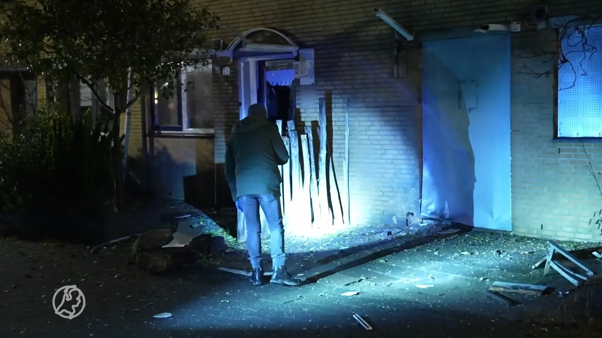 Buurt schrikt wakker door explosie Capelle aan den IJssel: 'Ik zag hem strompelen'