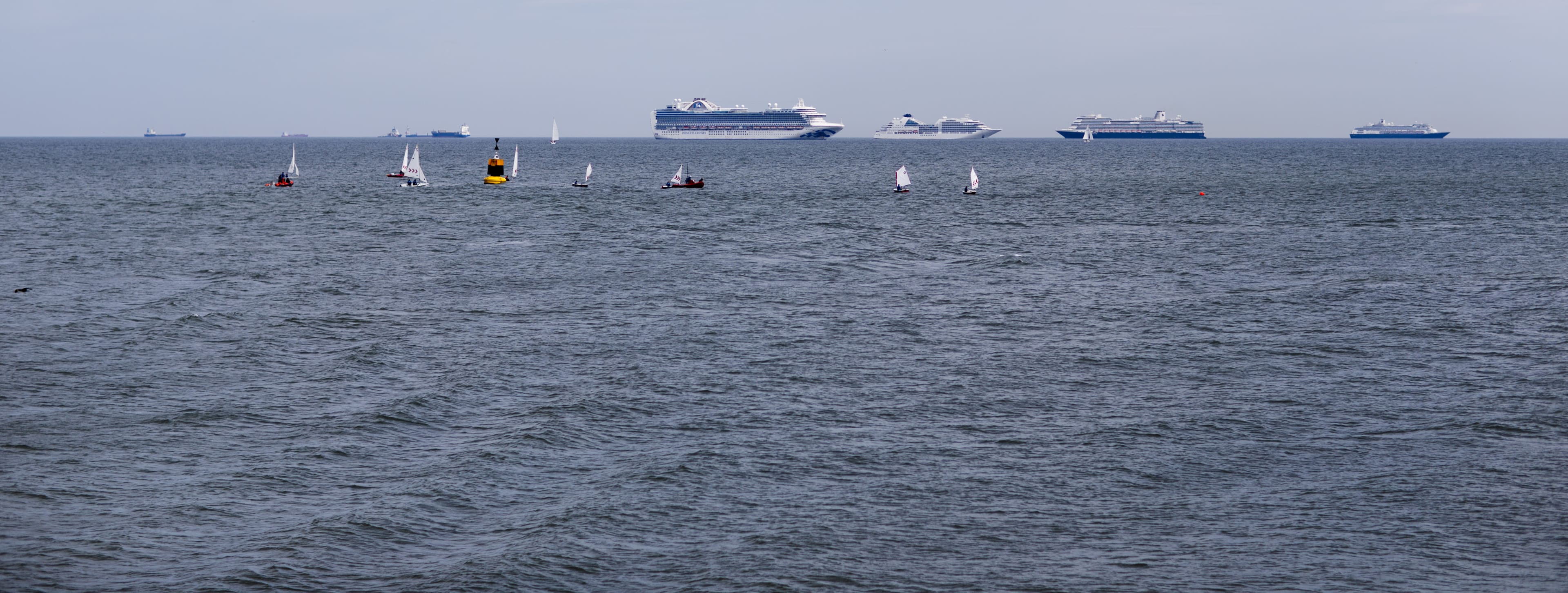 KVNR: Zeker 2.000 Nederlandse zeelieden zitten nog vast in het buitenland