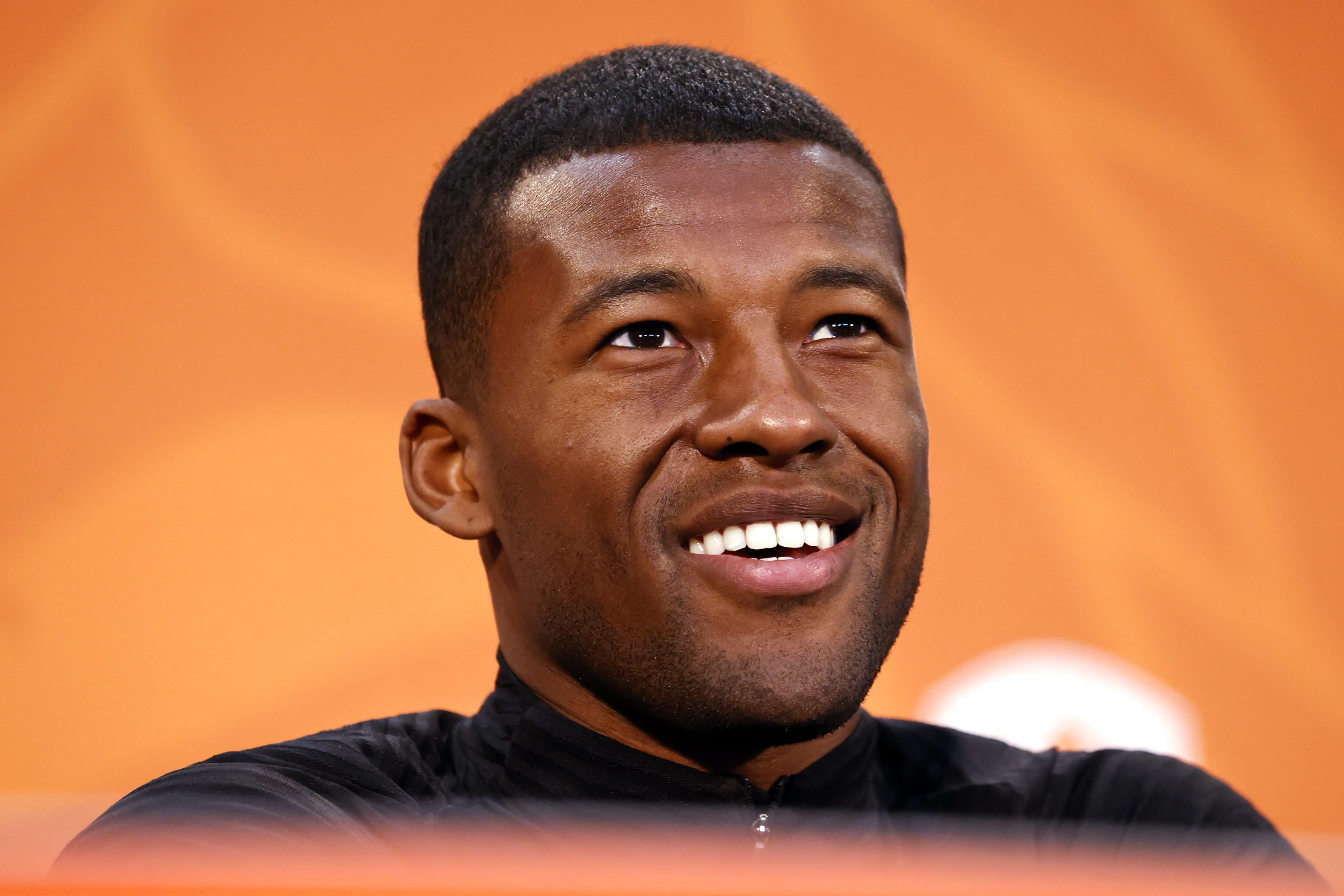 Oranje-aanvoerder Wijnaldum: 'Ik vind dat de UEFA ons moet beschermen bij racisme'