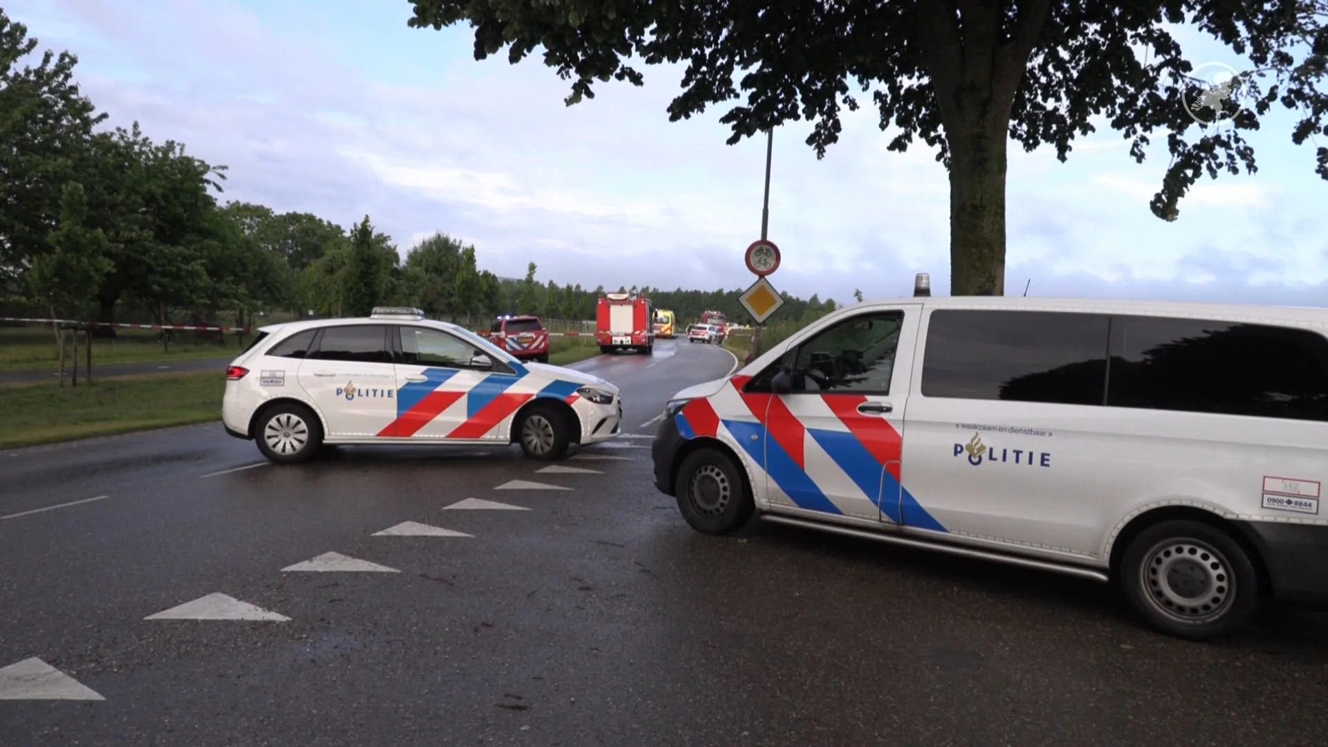Twee doden door frontale botsing auto's in Steenderen