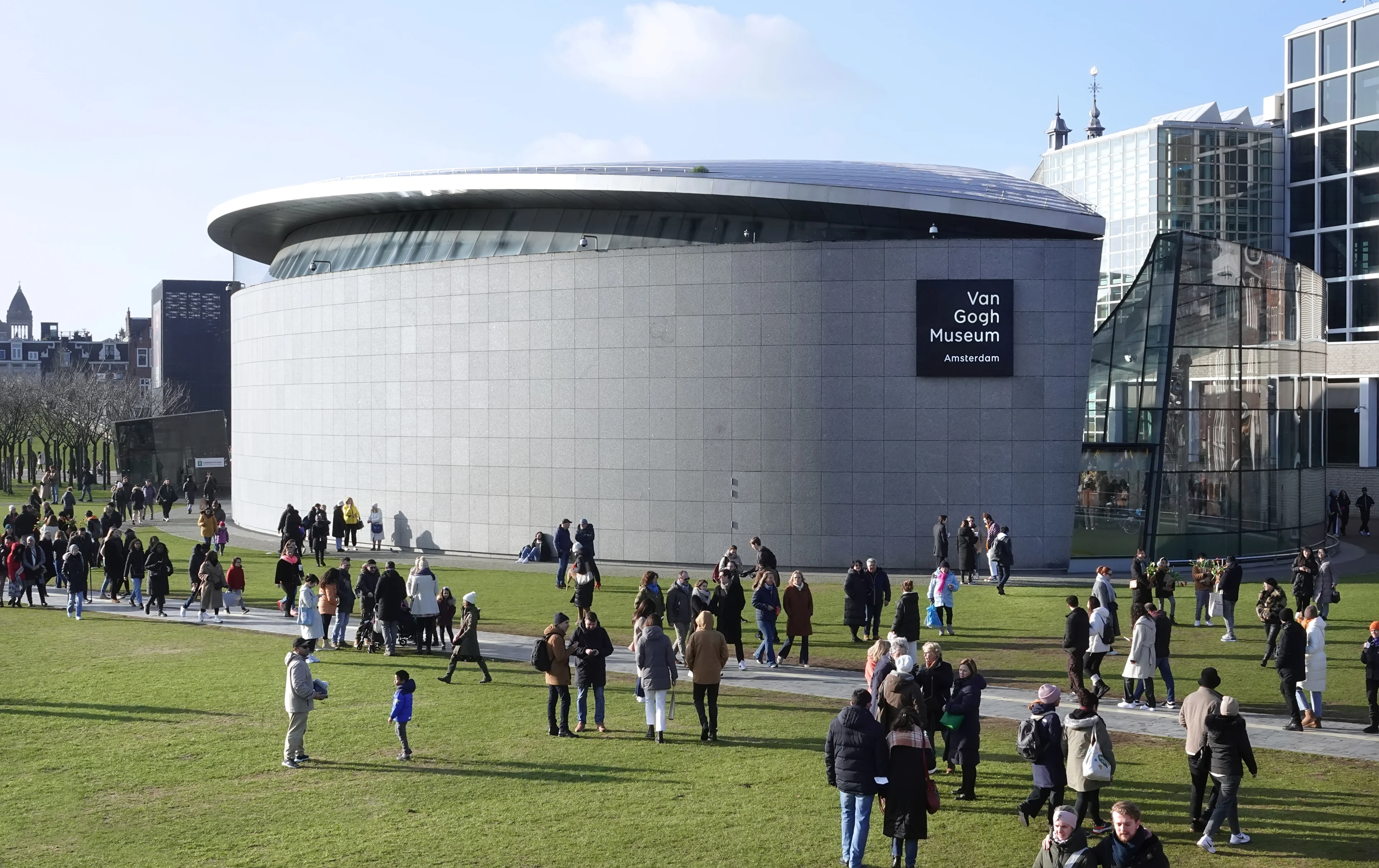 Van Gogh Museum waarschuwt voor oplichting via nepwebsite