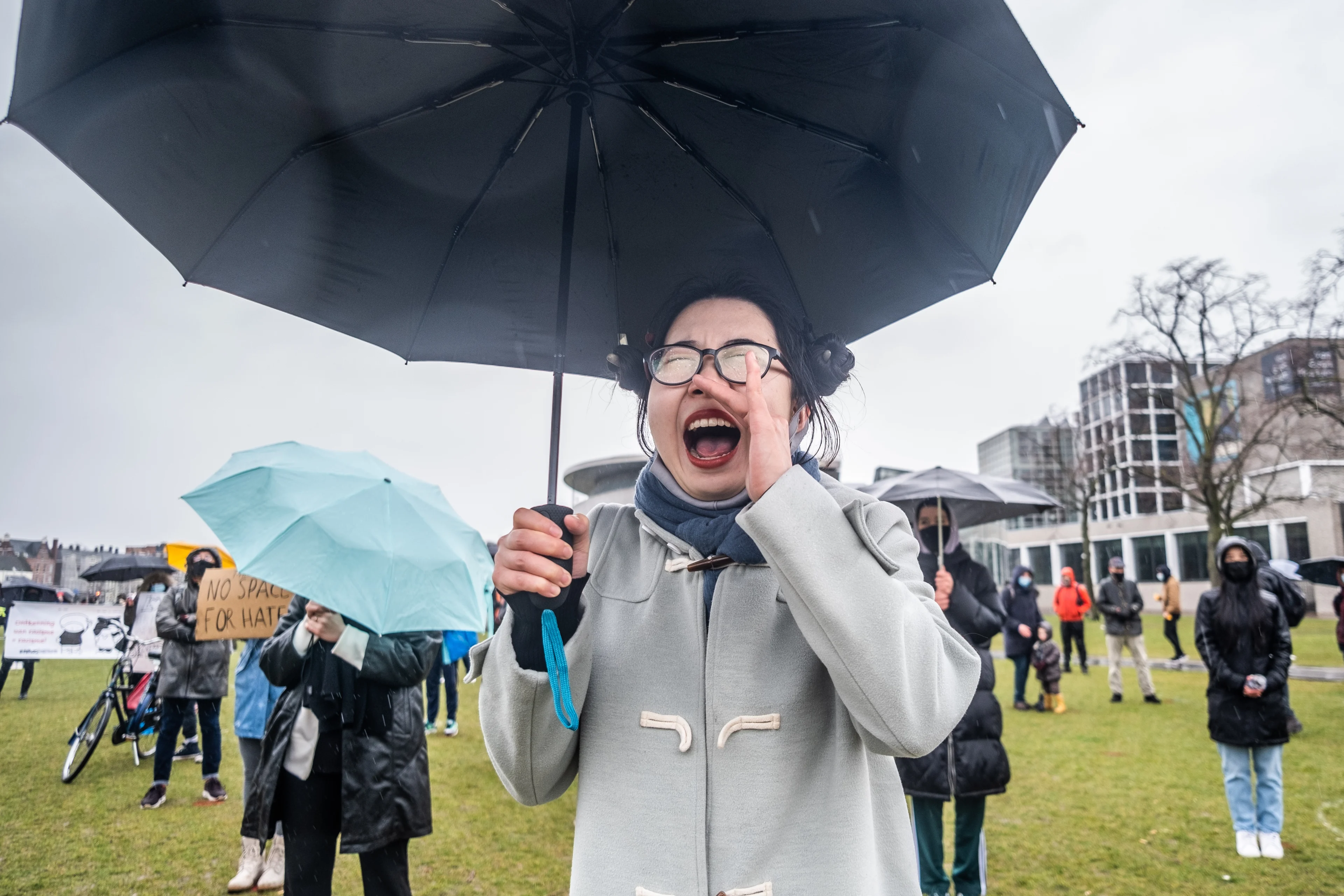 Helft van Chinese Nederlanders ervaart discriminatie: op straat en in openbaar vervoer