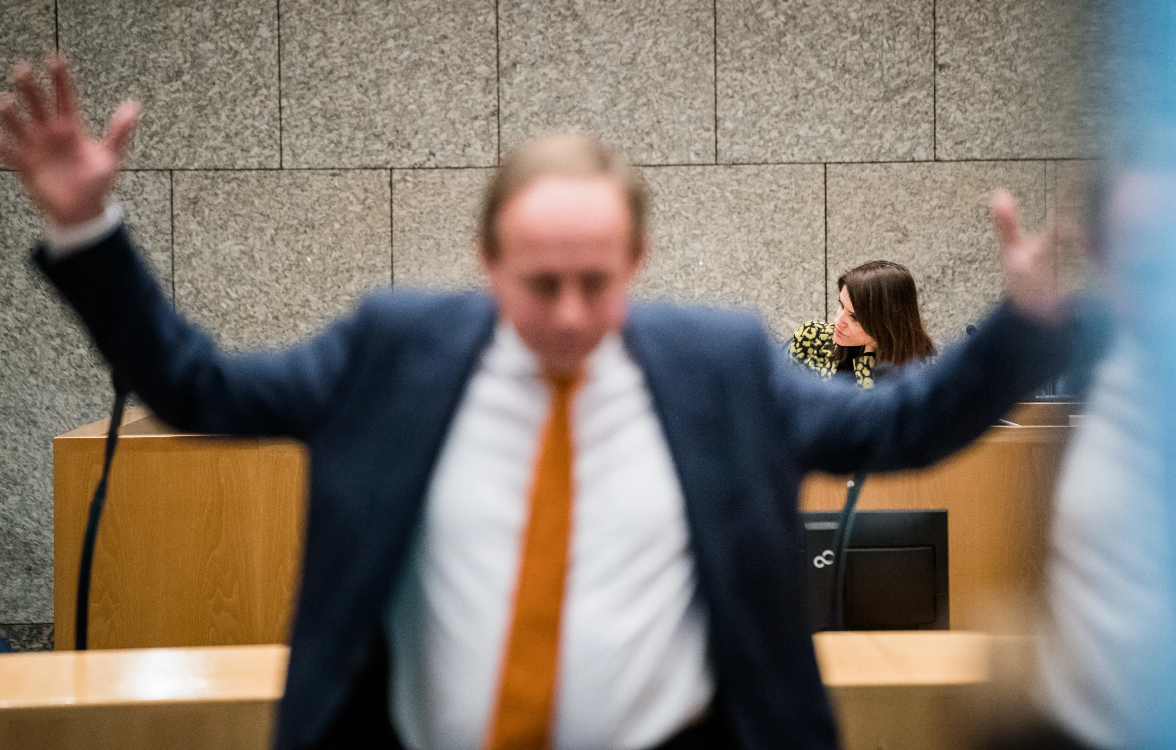 Staatssecretaris maakt excuses aan Zeeuwen om kazerne-rel