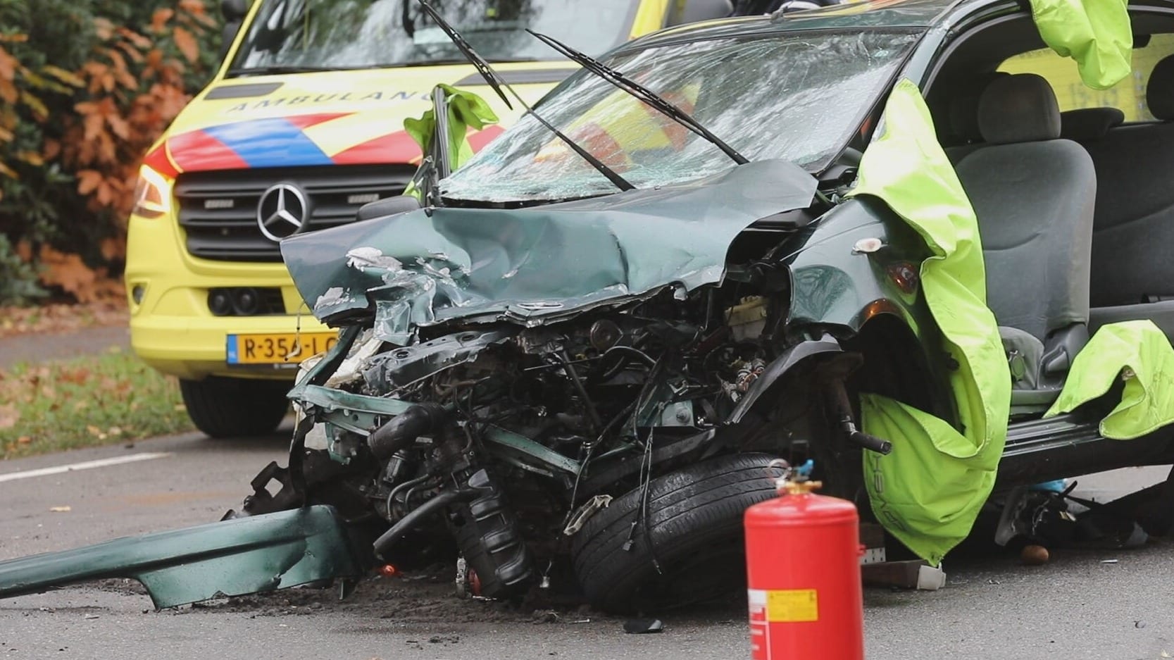 Ernstig ongeluk in Ossendrecht: drie gewonden, waaronder een kind