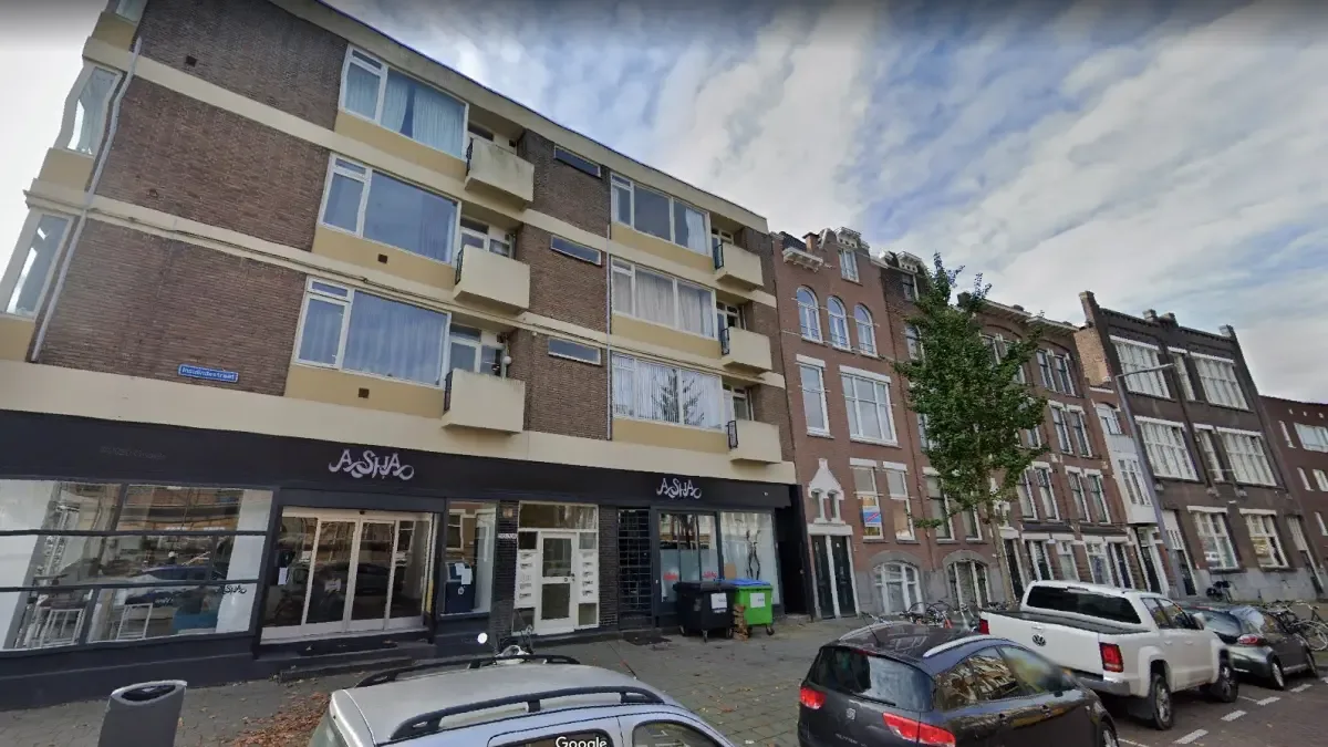 Drie jaar cel en tbs voor doden Justina in kamer naast kinderen