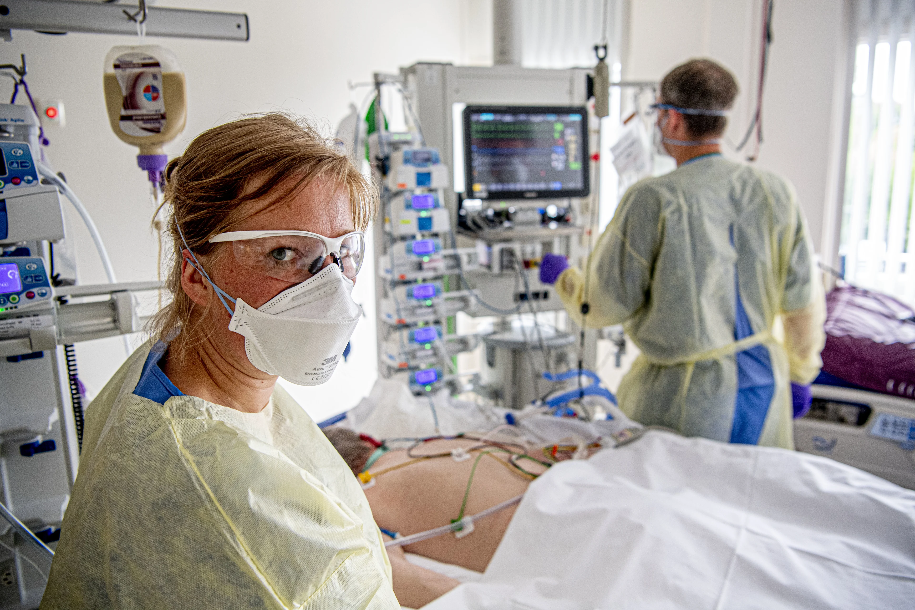 Zorgmanagers krijgen bonus, personeel krijgt niks: 'Slecht voor verhoudingen op de werkvloer'