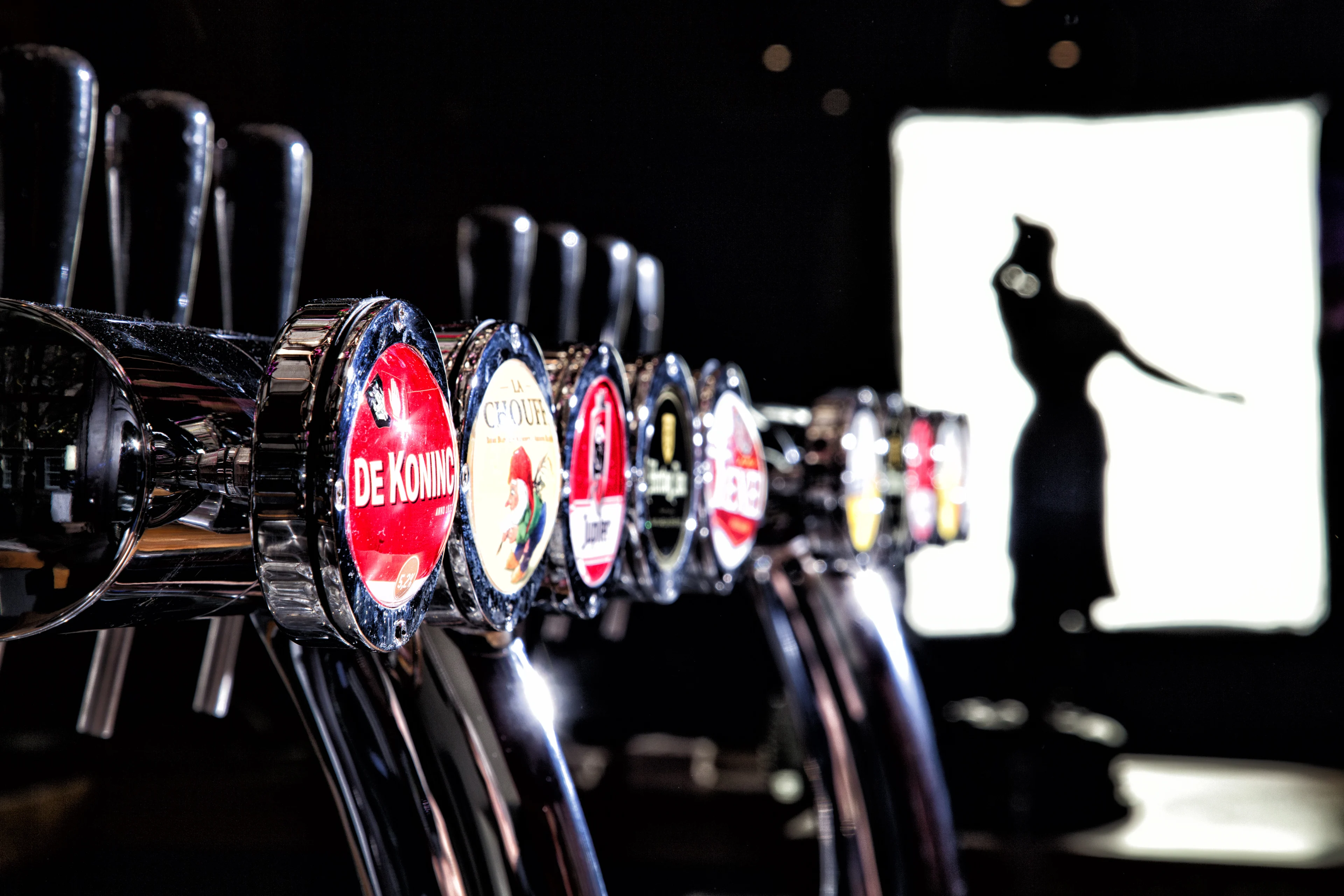 Kroegbaas reageert op ophef rond 'corona-party' Montfoort: 'Dit zijn duidelijk oude beelden'