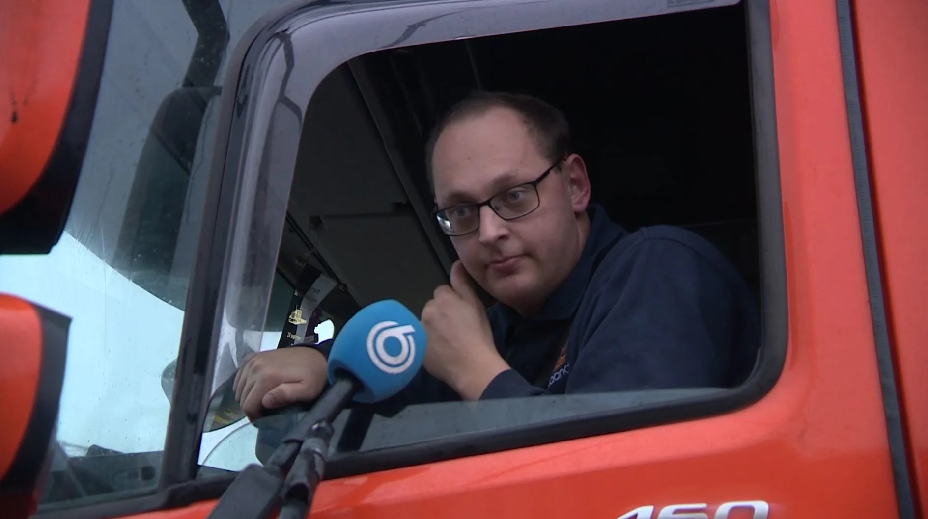 Aangekomen vrachtwagenchauffeurs in IJmuiden zijn opgelucht: 'Het was wel even spannend'