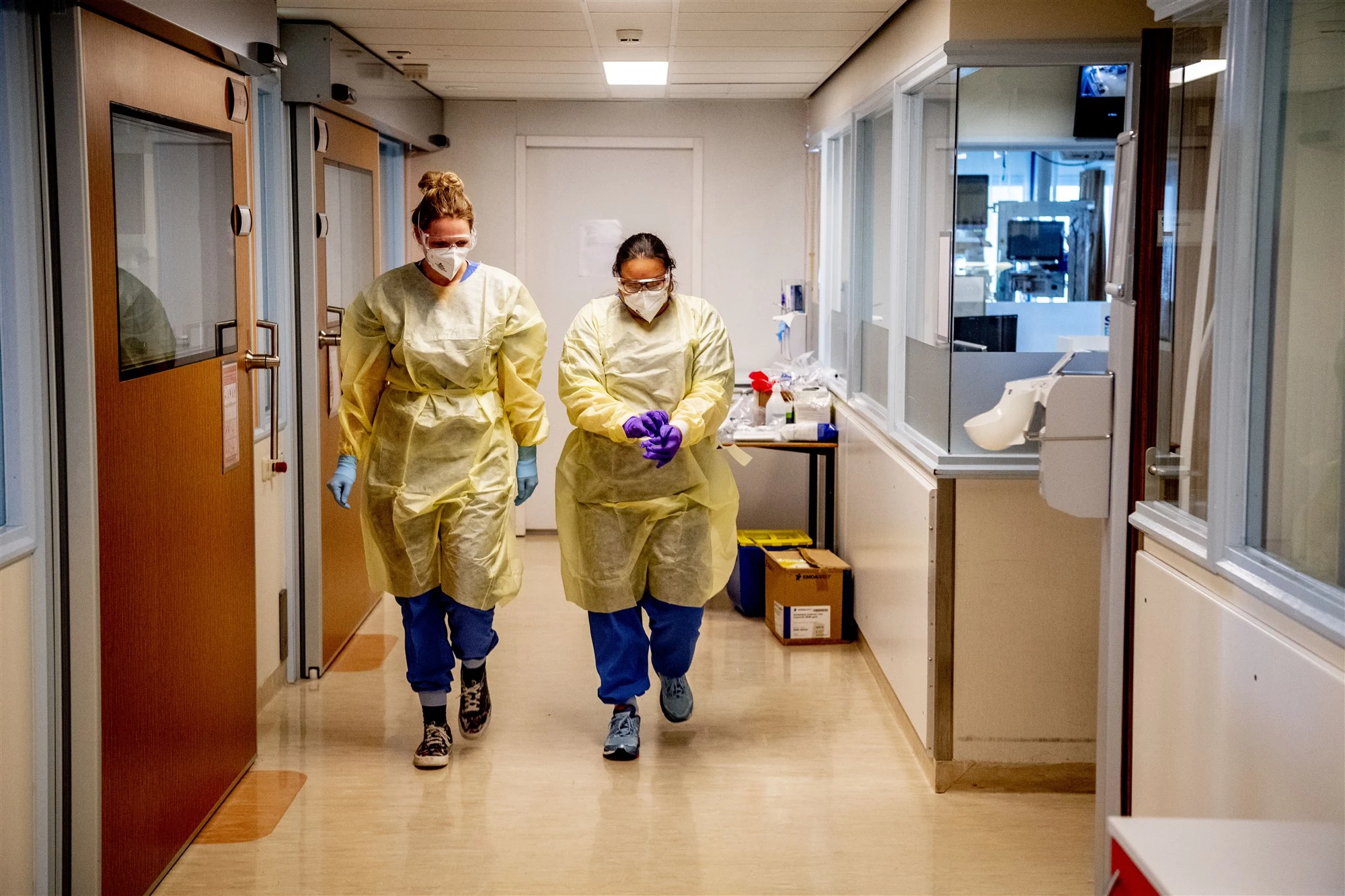 Dodental door coronavirus met drie gestegen