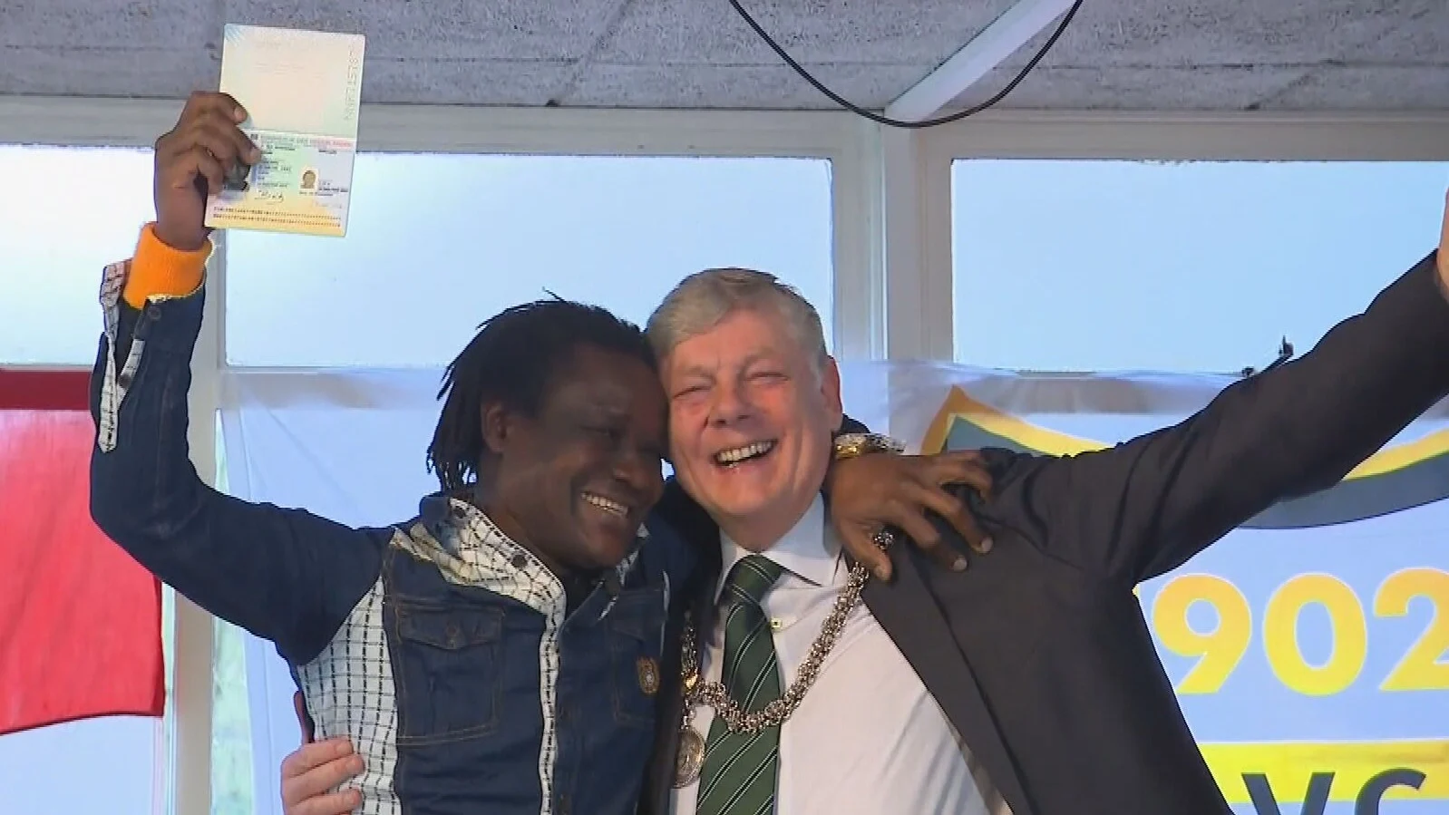 Asielaanvraag Baidy na 24 jaar afgerond, hij is nu Nederlander