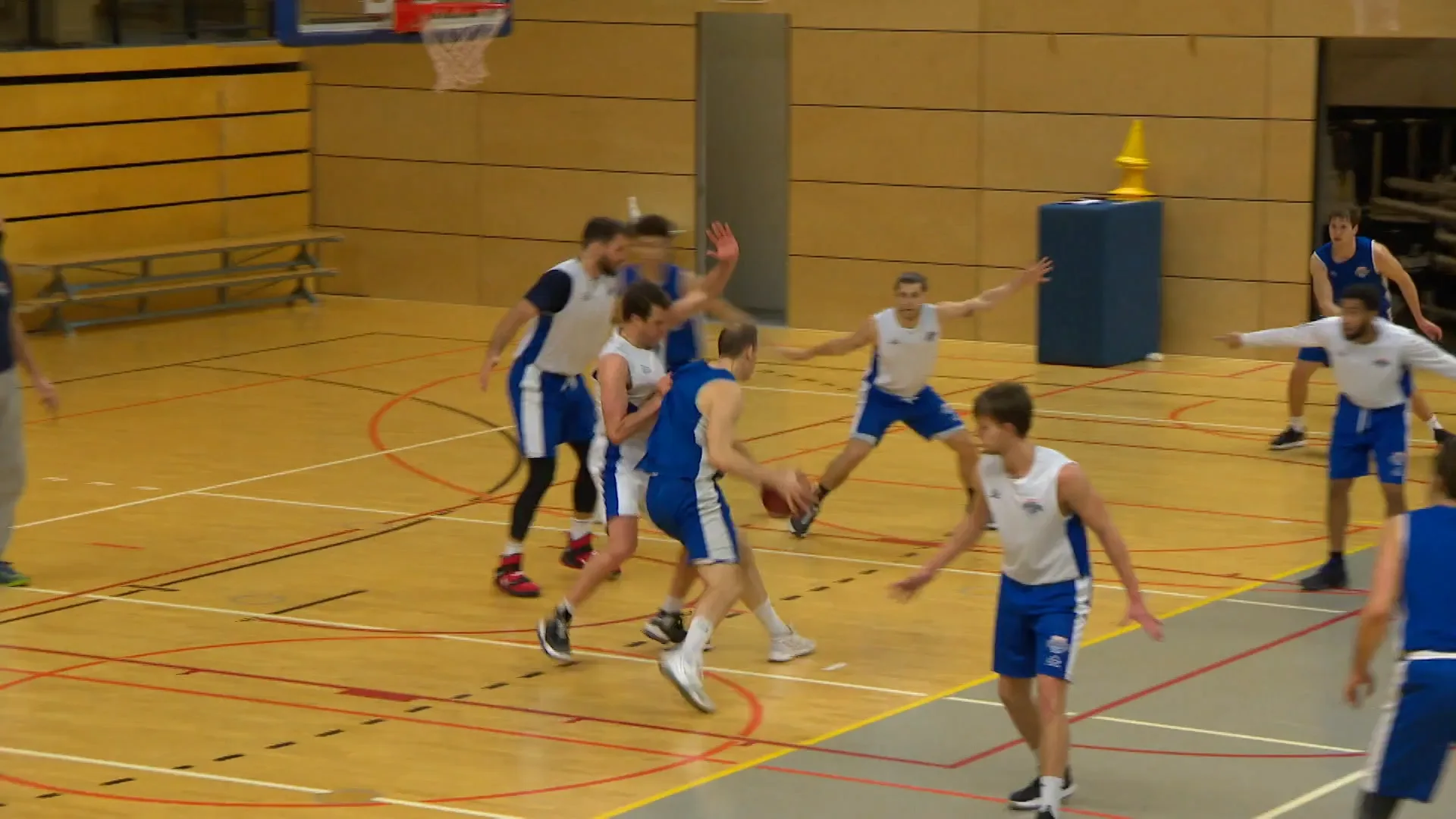 Mooie dag voor topsporters, ze mogen namelijk weer competitie spelen