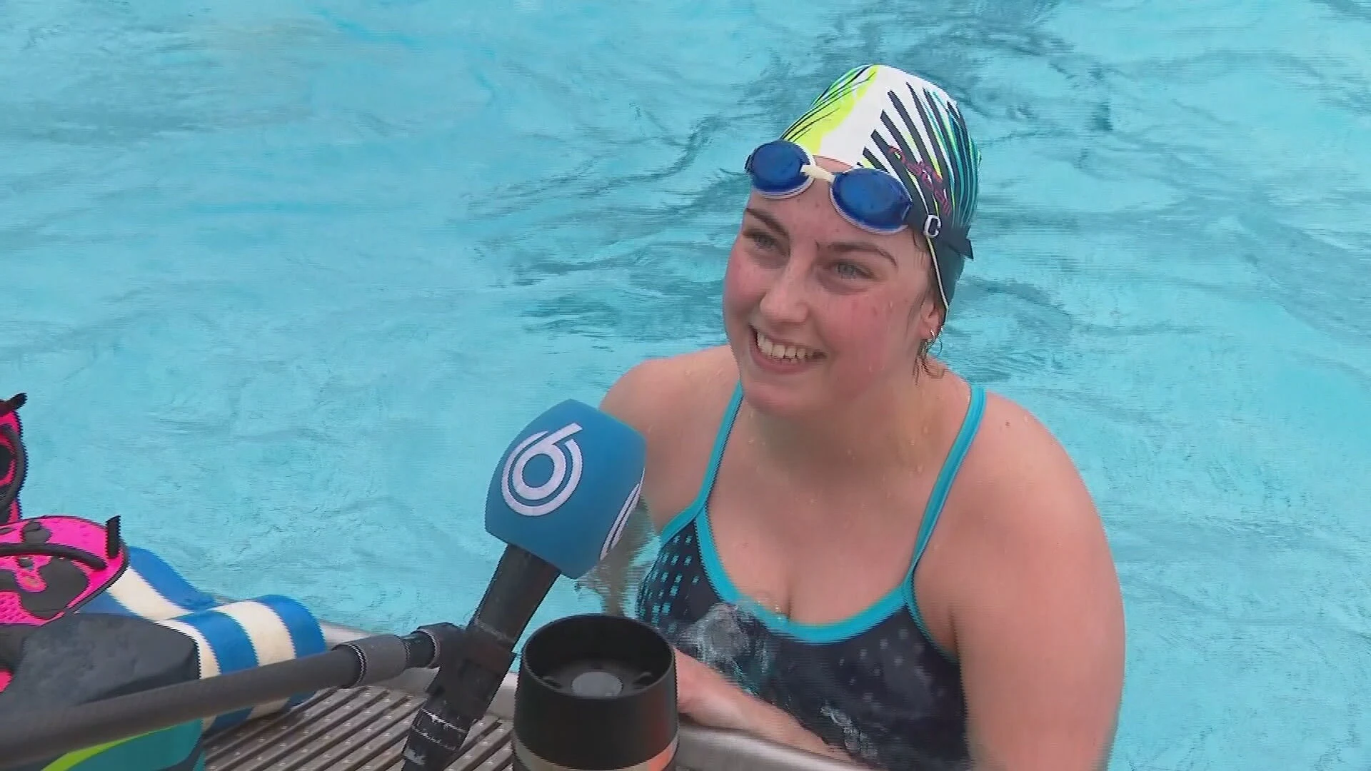 Buitenzwemmen populair in lockdown: 'Dinsdag verwelkomen we tienduizendste zwemmer'