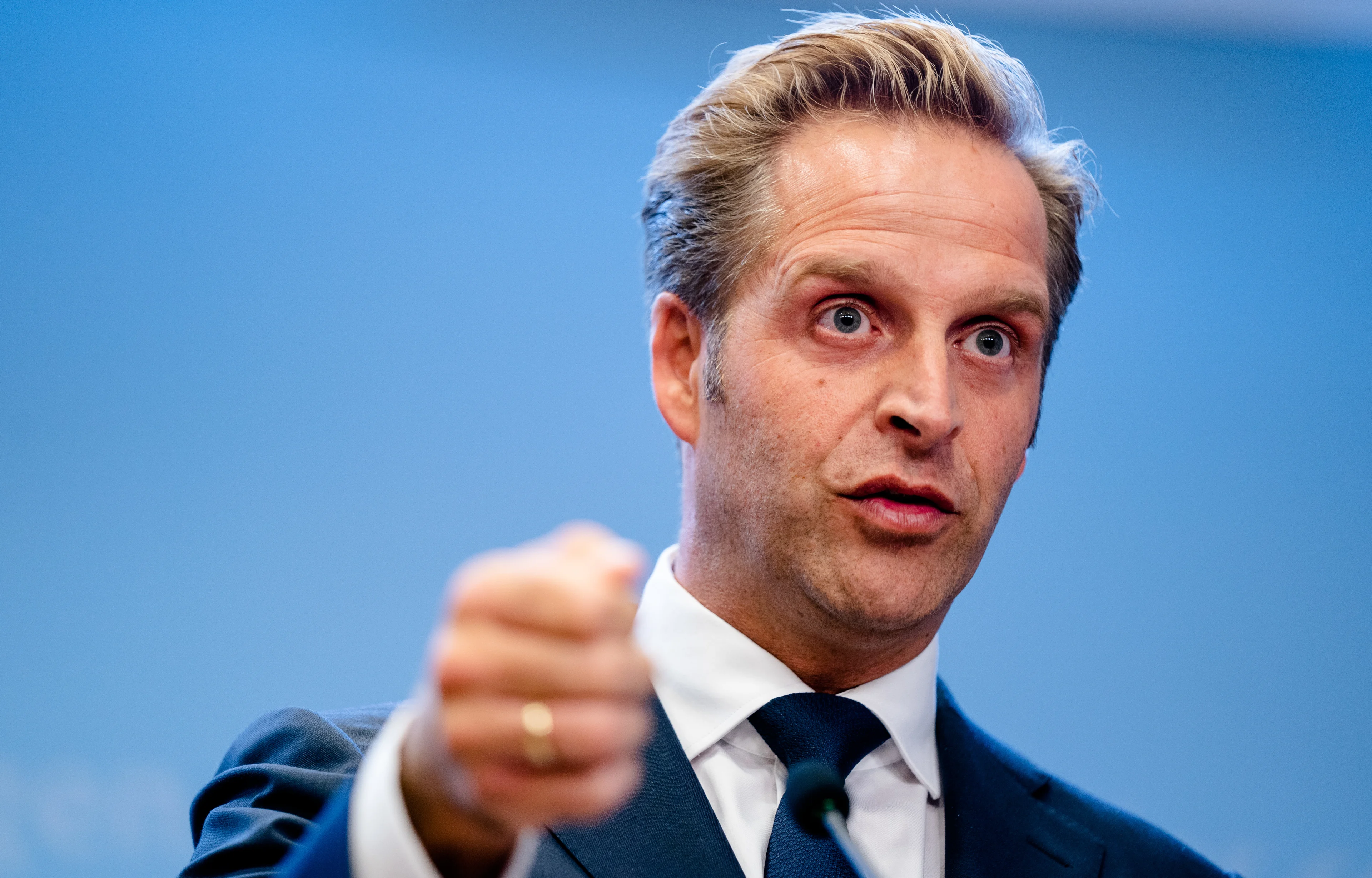 Coronamaatregelen voortaan wekelijks per regio bepaald met 'escalatieladder'