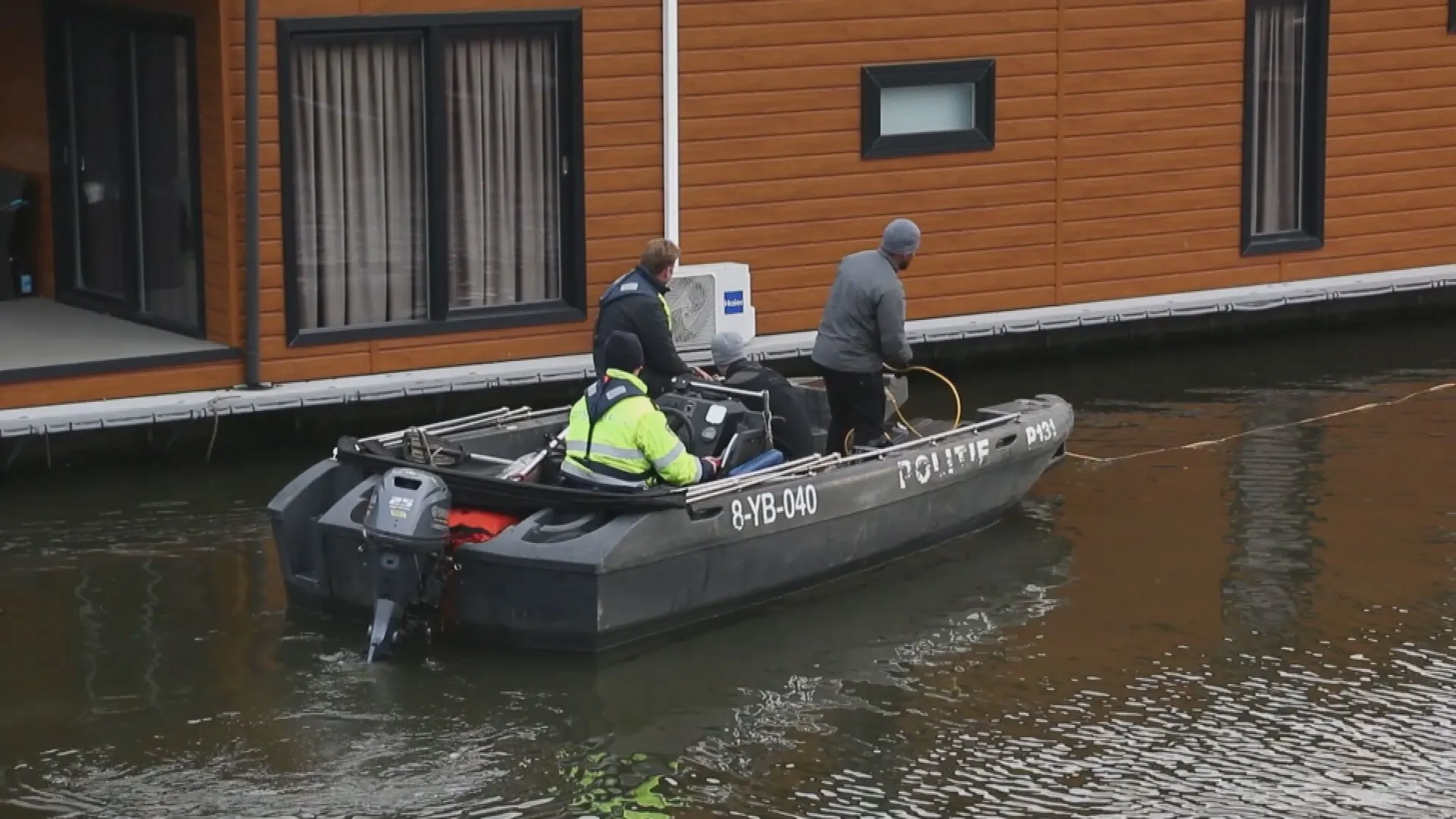Na voet ook lichaam aangetroffen in water Vlaardingen