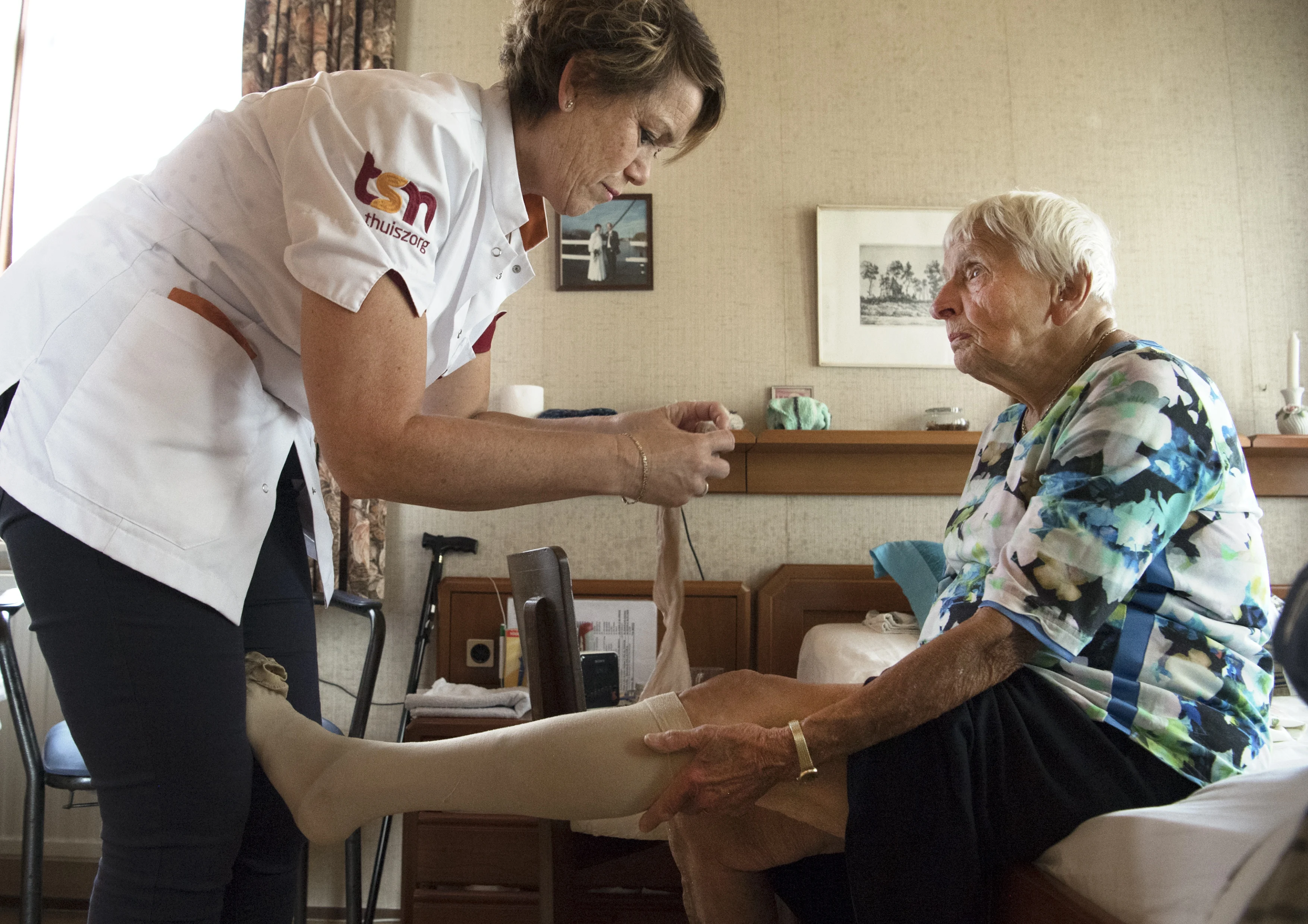 Conceptakkoord gelekt over nieuwe verdeling zorgmiljoenen: minder geld voor huisartsenzorg en wijkverpleging