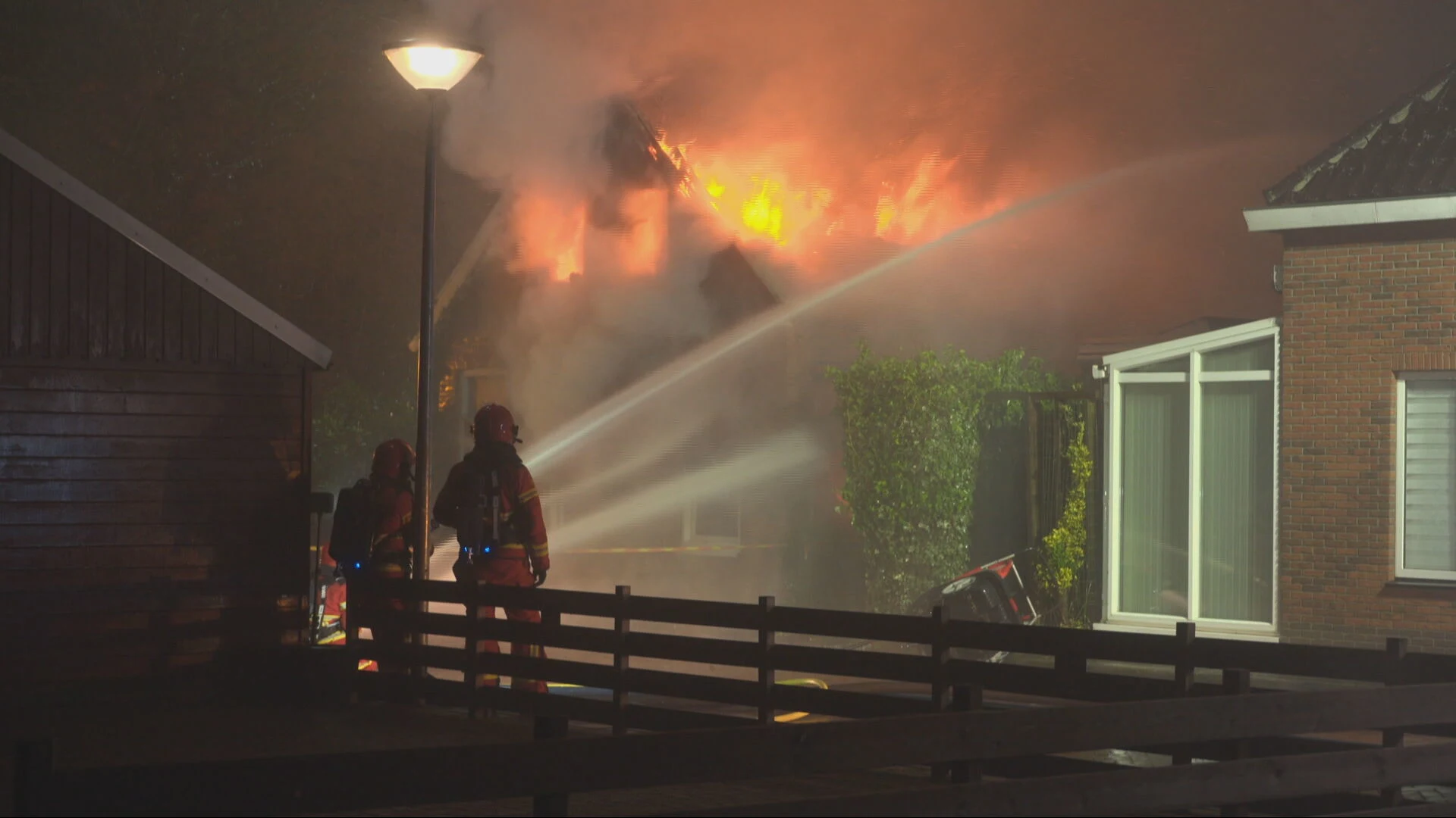 Lichaam aangetroffen na felle brand in Winschoten