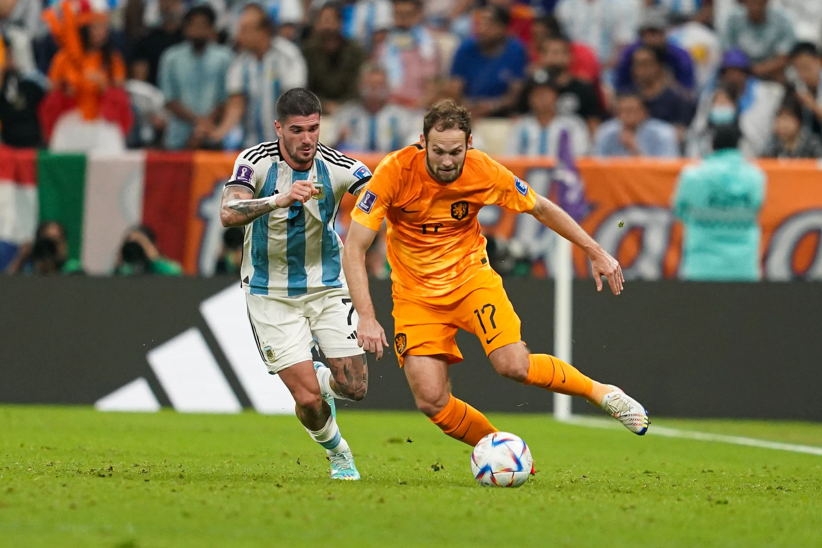 Bayern München geeft Daley Blind kans op eerherstel