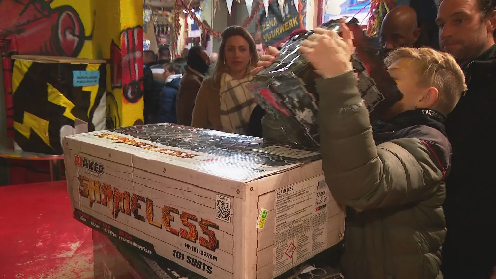 'Asociale' vuurwerkkopers Baarle-Nassau plassen in portieken en laten rotzooi achter