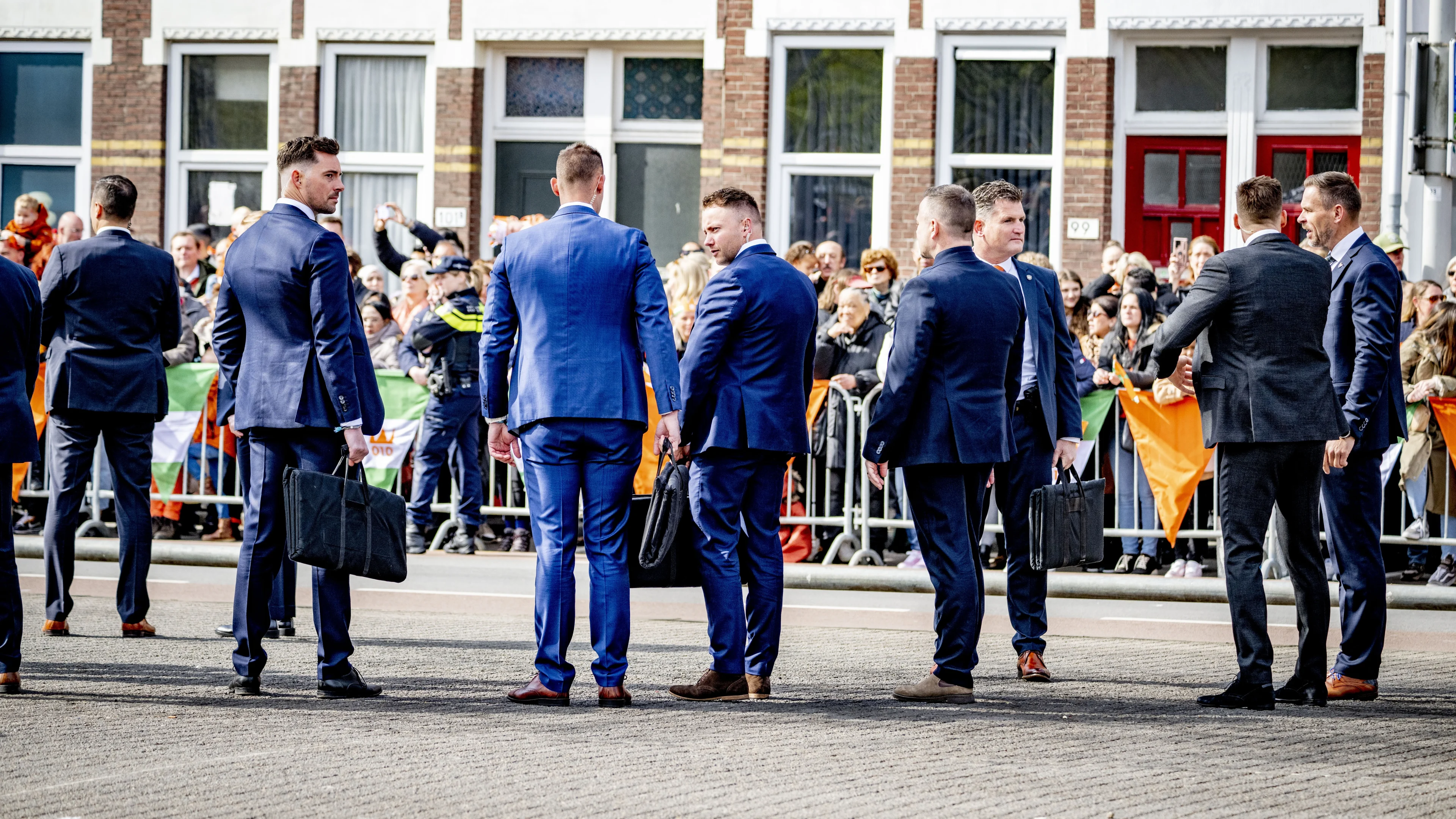Massale beveiliging in Rotterdam 'beangstigend', maar 'helaas nodig'