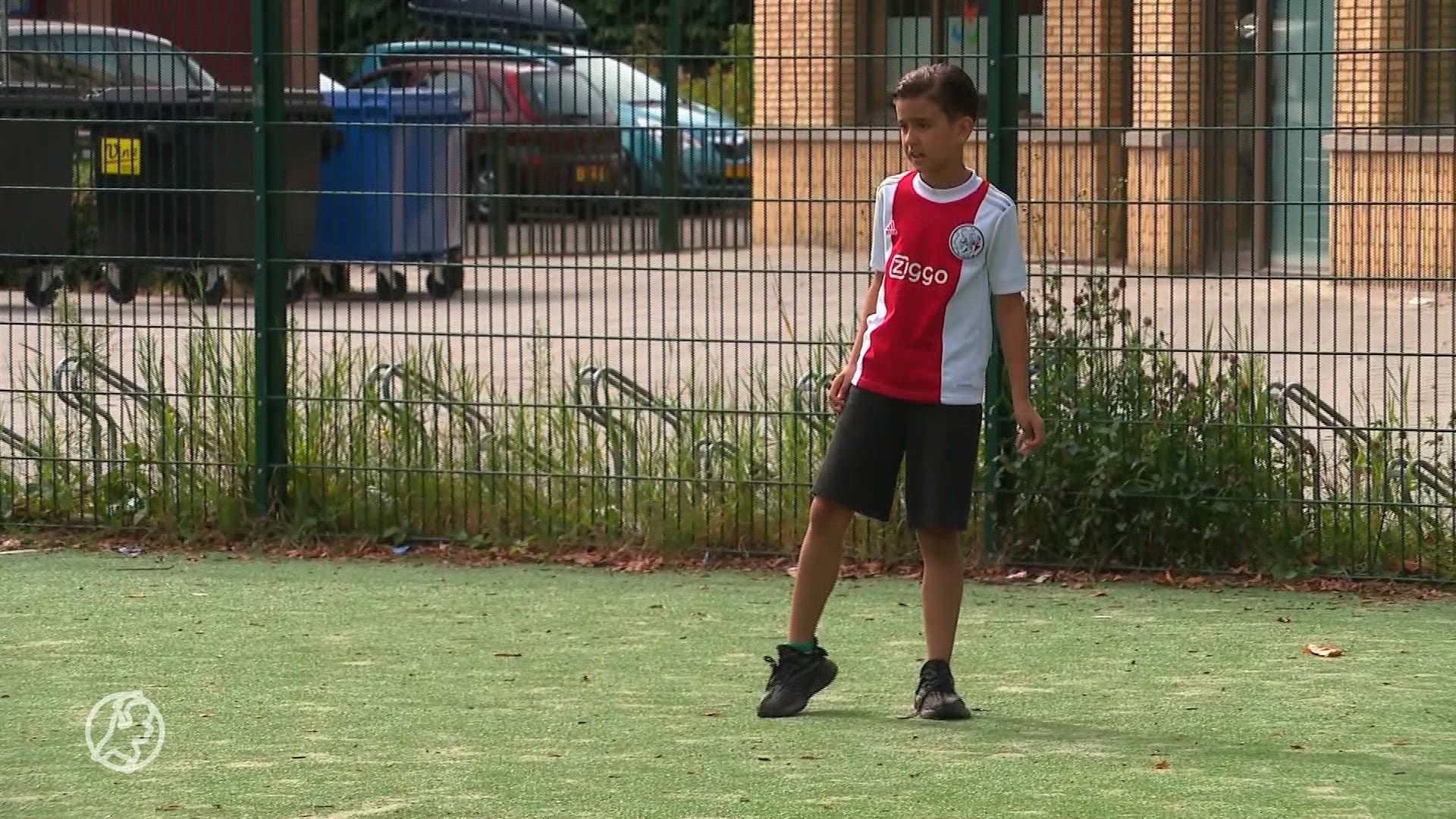 Nederland heeft deze maand 18 miljoen inwoners, Arda (8) was 17 miljoenste