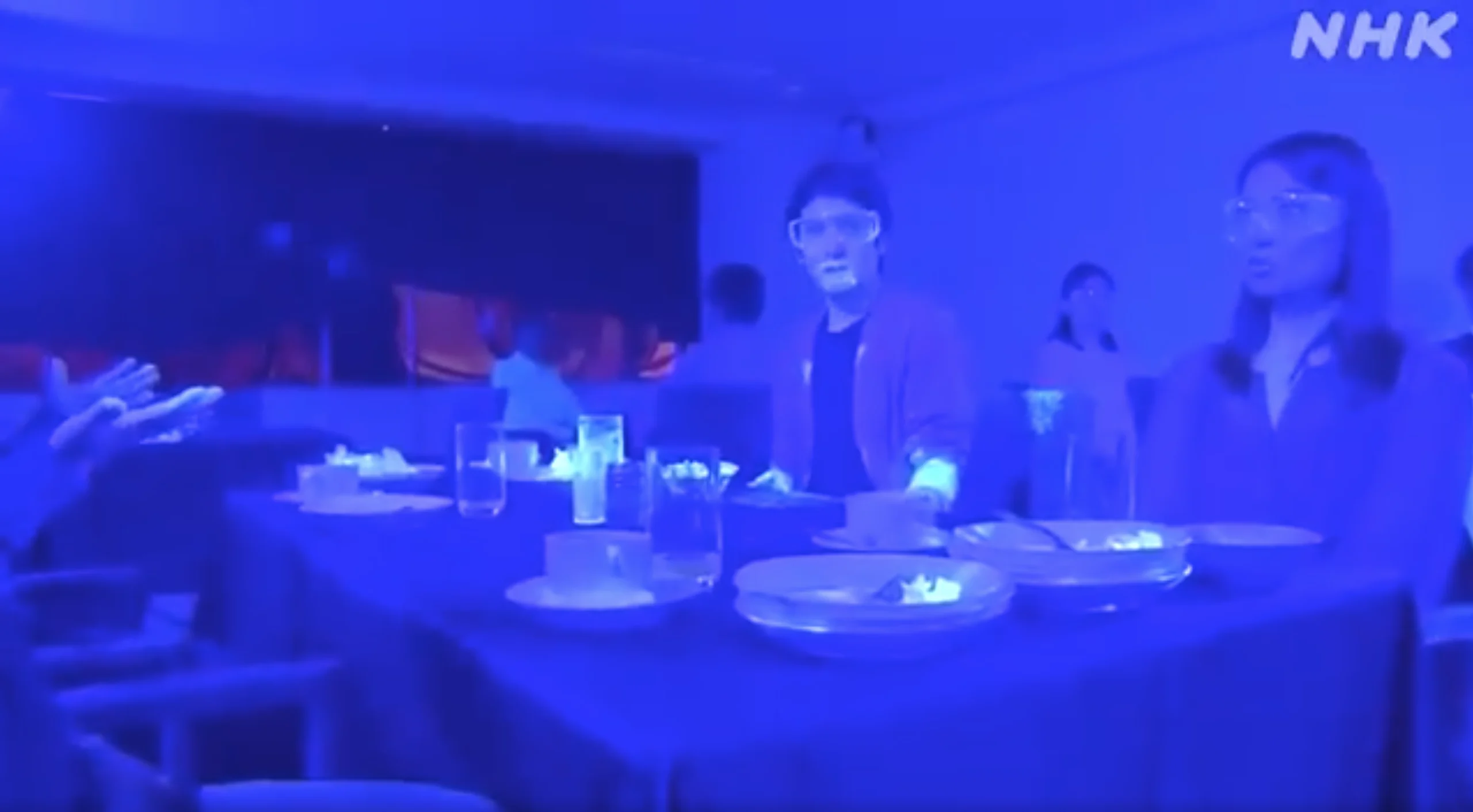 Alle gasten in Japans restaurant binnen half uur 'besmet' met coronavirus