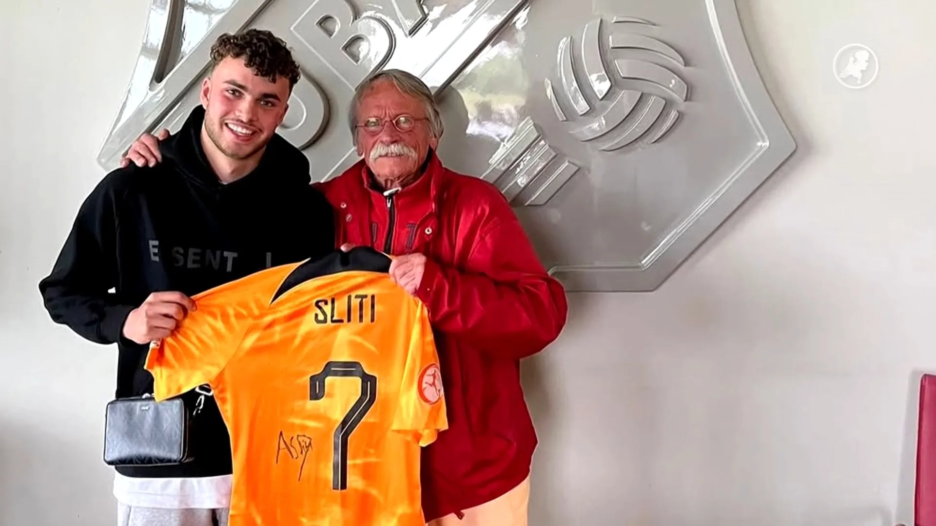 Schiet Aymen Sliti Oranje onder 19 naar EK-titel? In Hengelo denken ze van wel