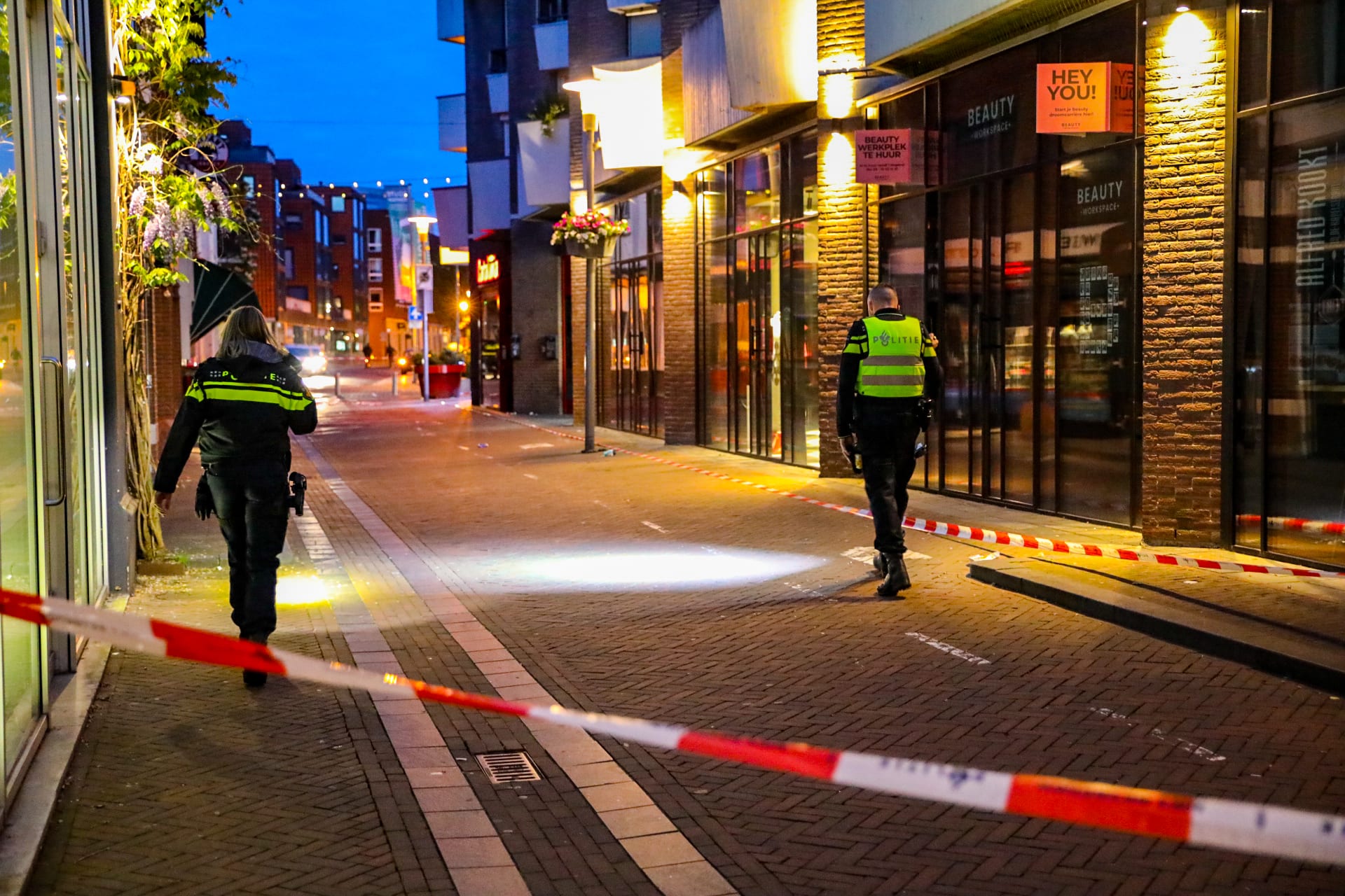 Twee zwaargewonden bij steekpartij in binnenstad Apeldoorn