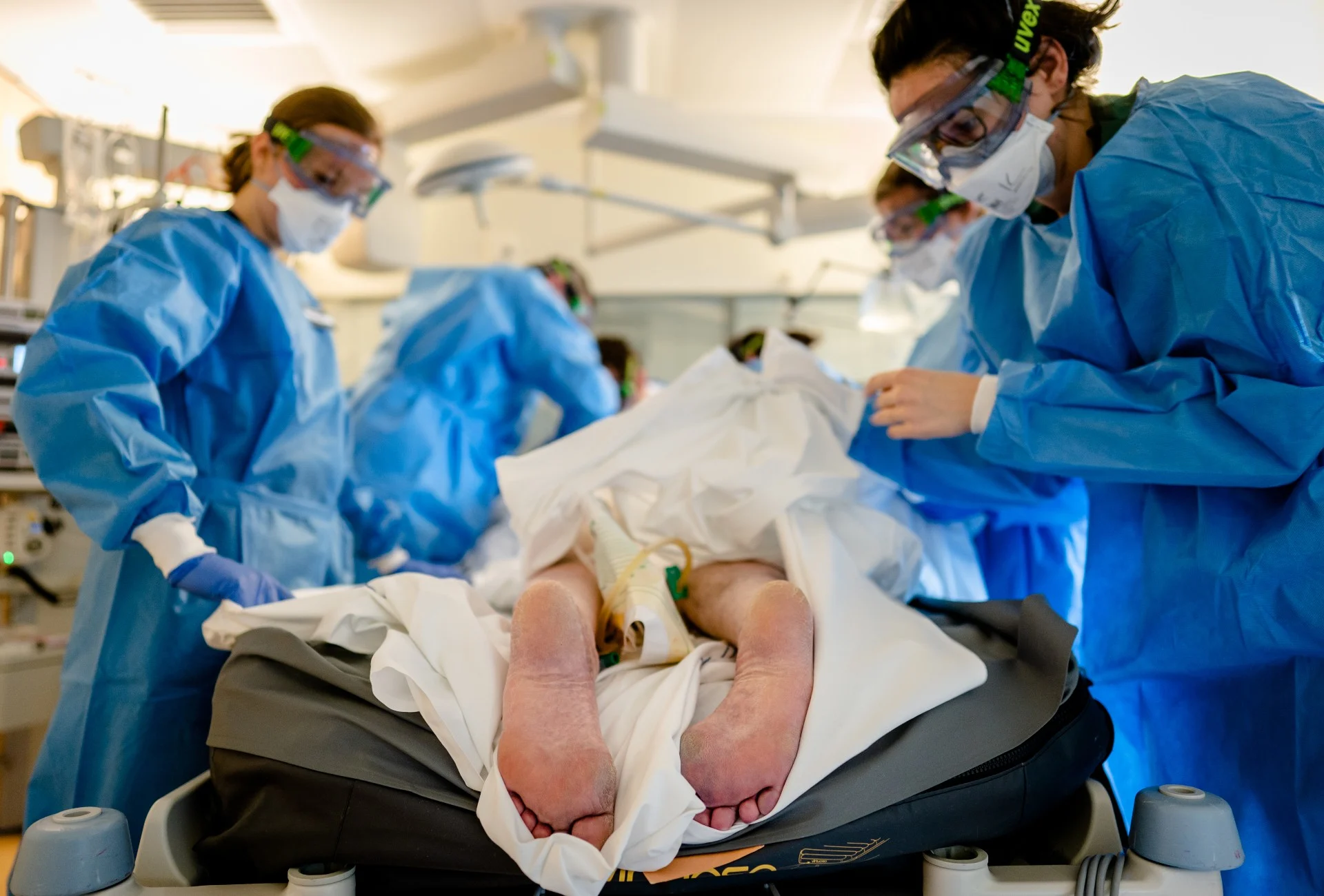 RIVM registreert 6575 nieuwe coronabesmettingen: meer dan gisteren