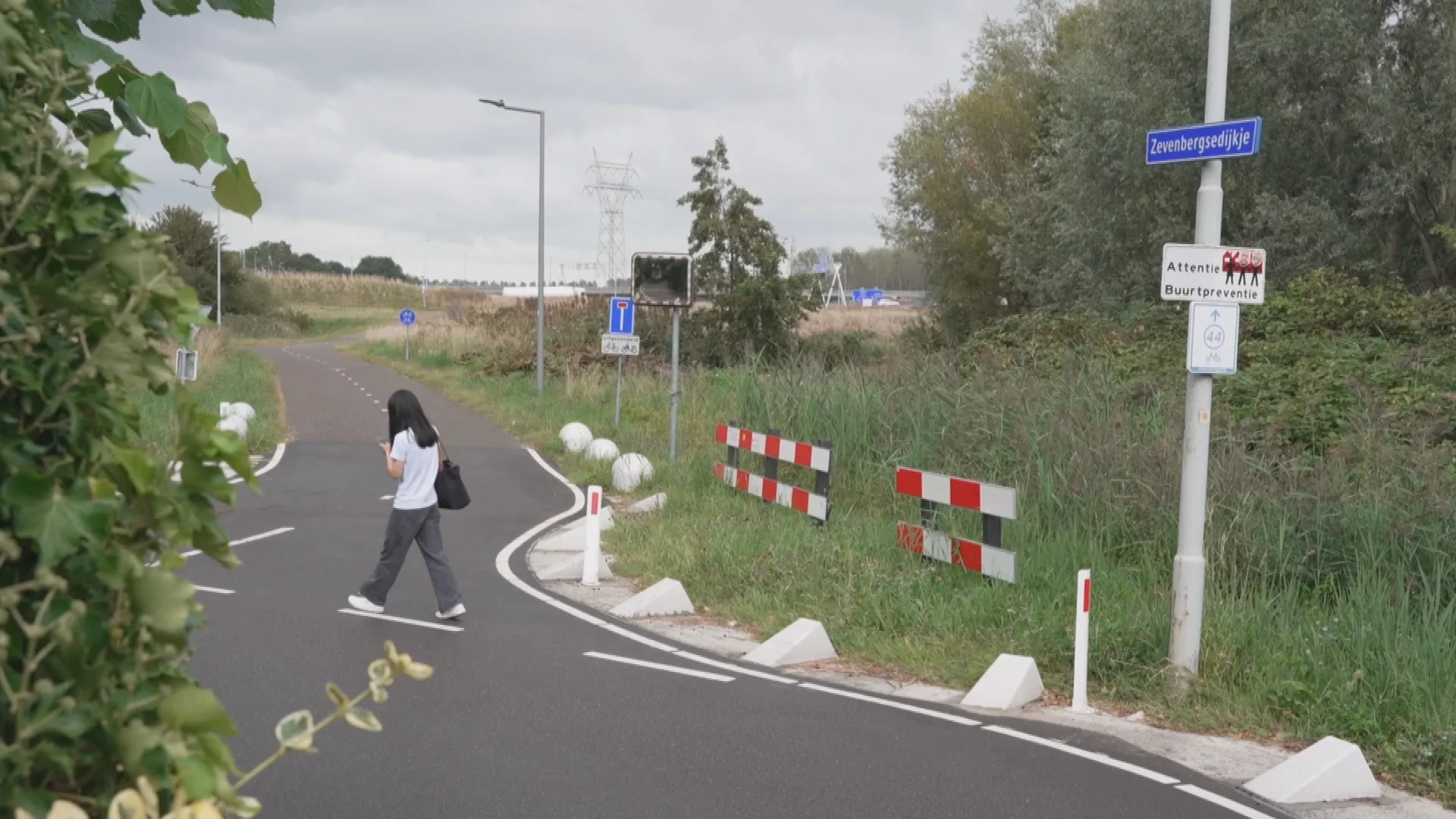 Man (18) aangehouden voor serie belagingen vrouwen IJsselmonde