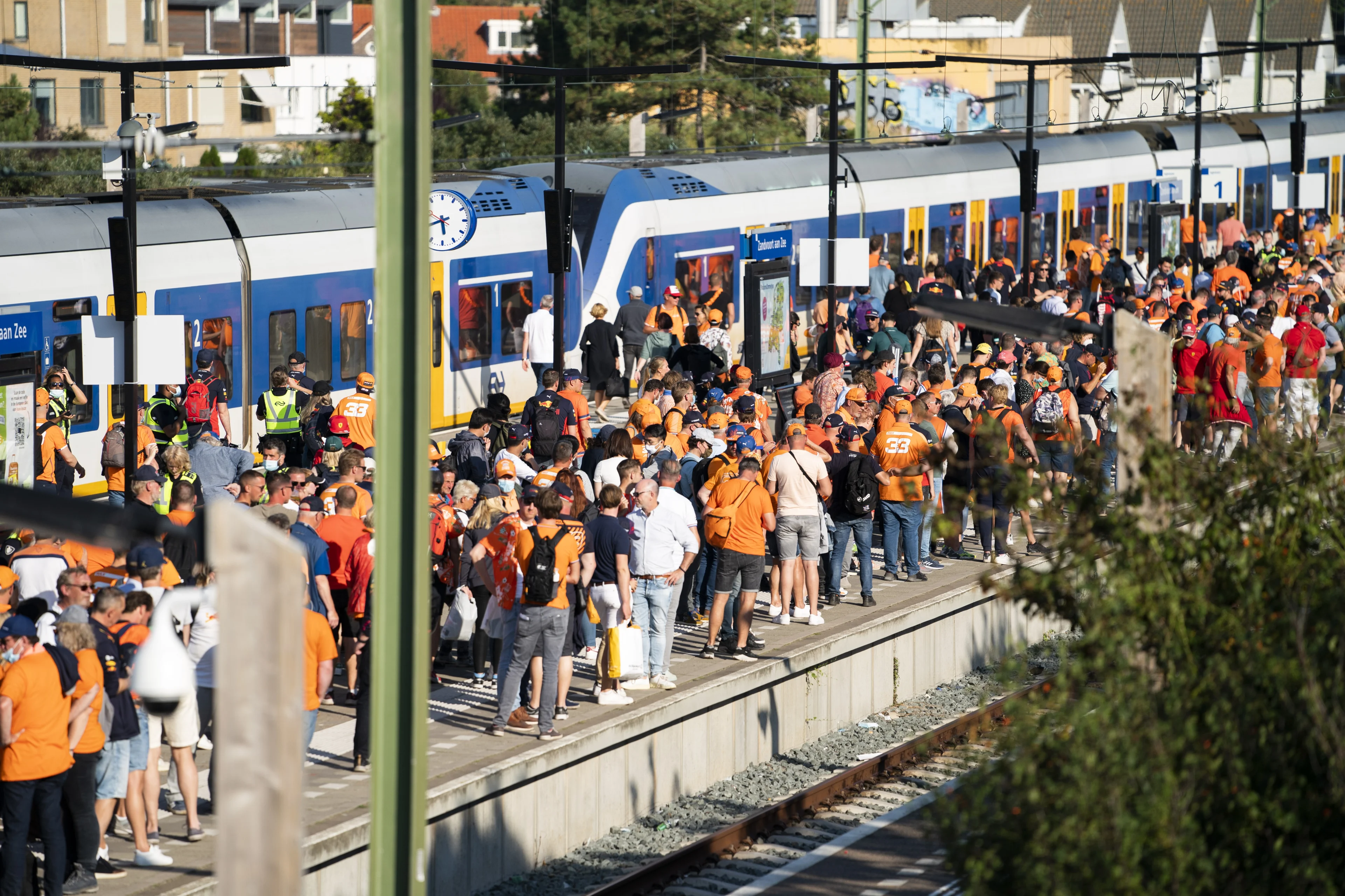 NS laat elke vijf minuten trein rijden tijdens Formule 1-weekend