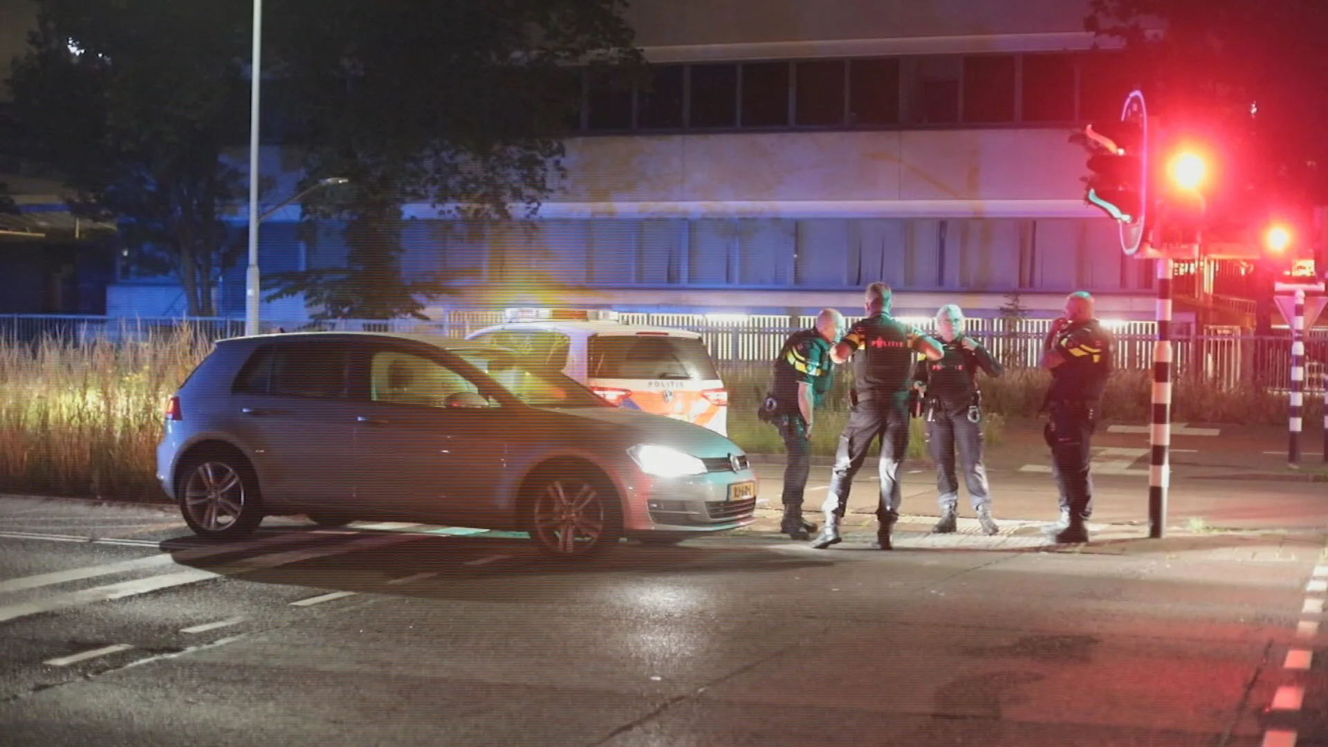 Vluchtwagen klemgereden na schietpartij in Haarlem, verdachte aangehouden