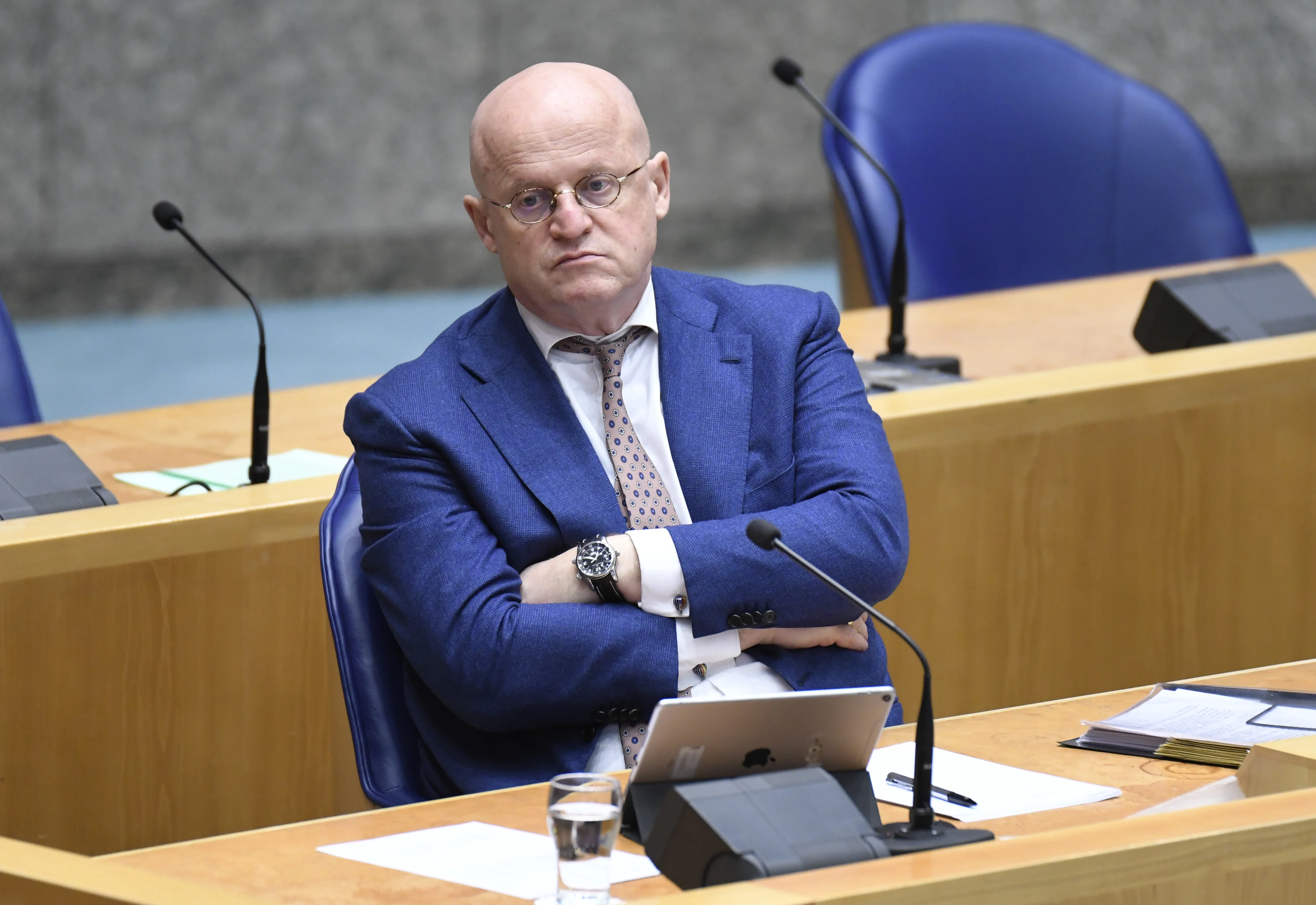 Politiebonden stoppen cao-overleg met Grapperhaus, acties aangekondigd