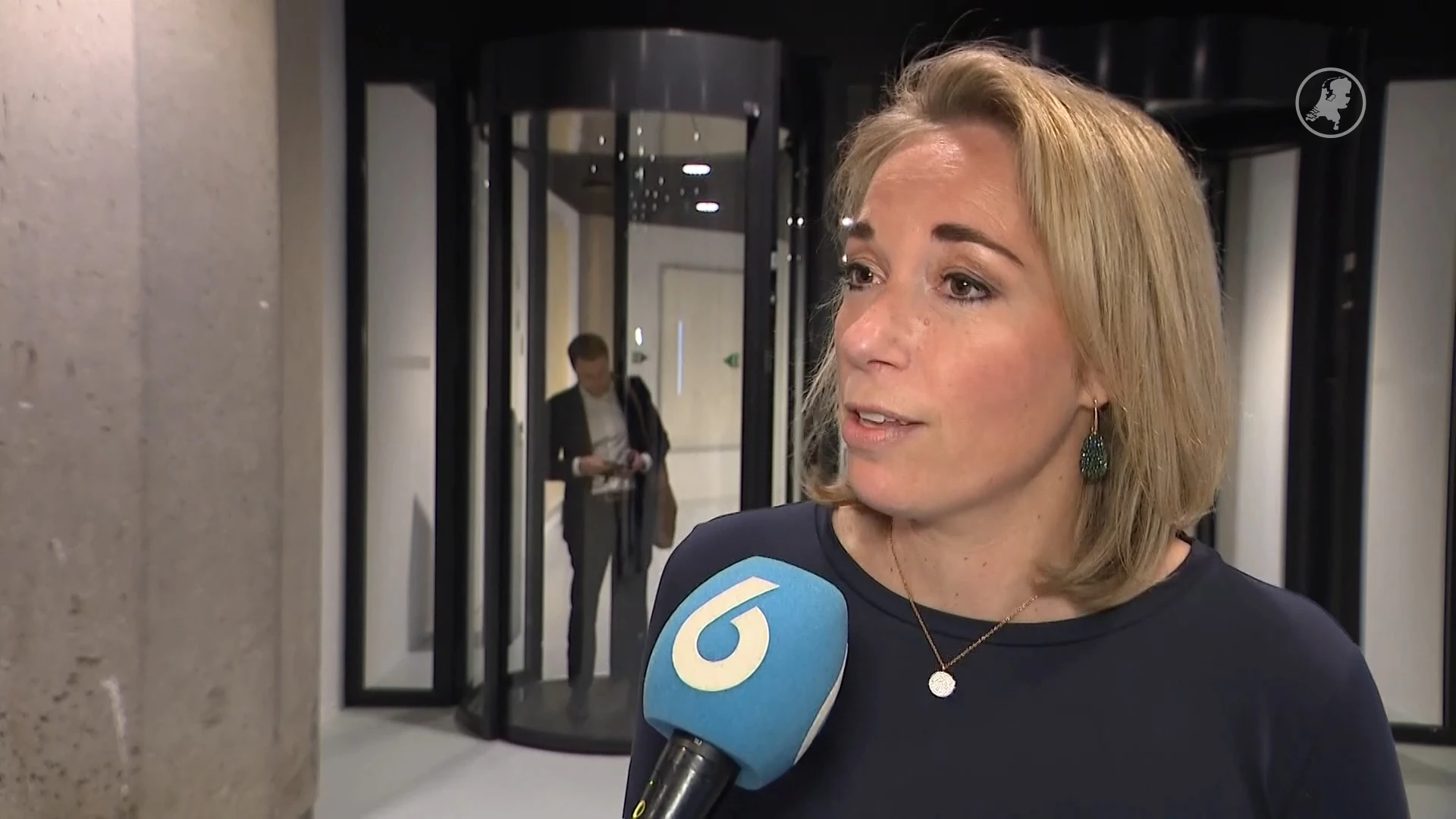 Wilders wil 8 man op een cel, maar Coenradie noemt dat ‘verwerpelijk’