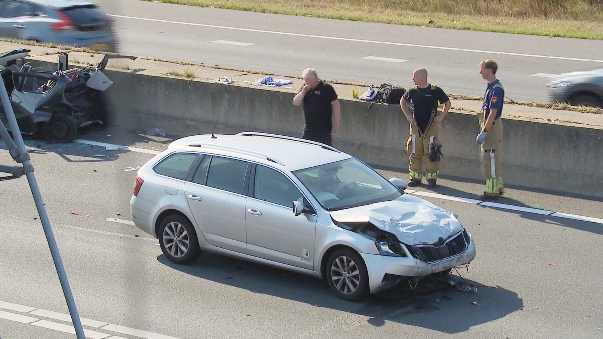 Zeven gewonden door aanrijding op A73 bij Linne, traumahelikopter ingezet