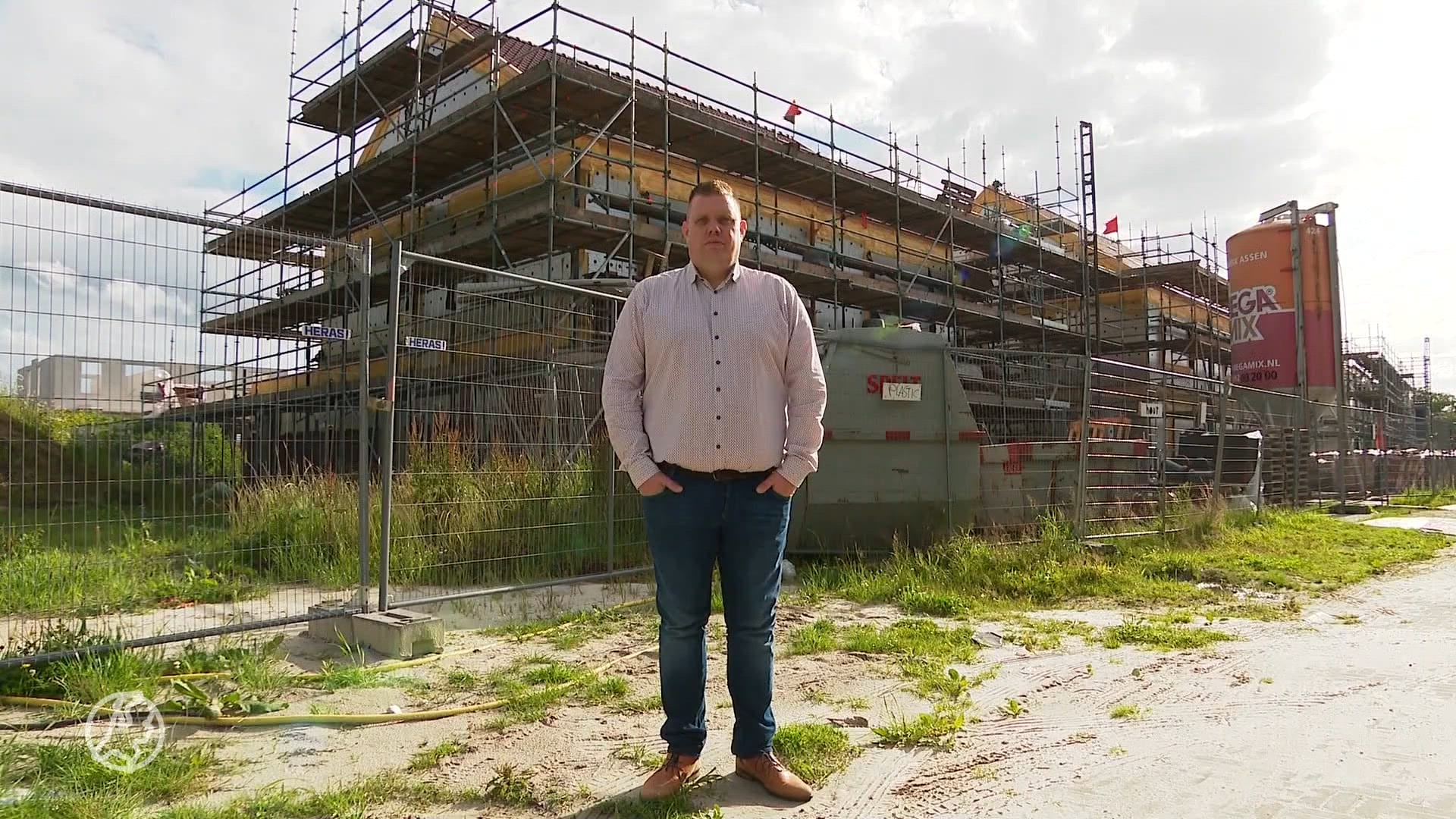 Kopers nieuwbouwhuis in Drenthe overdonderd: azc onverwacht naast de deur