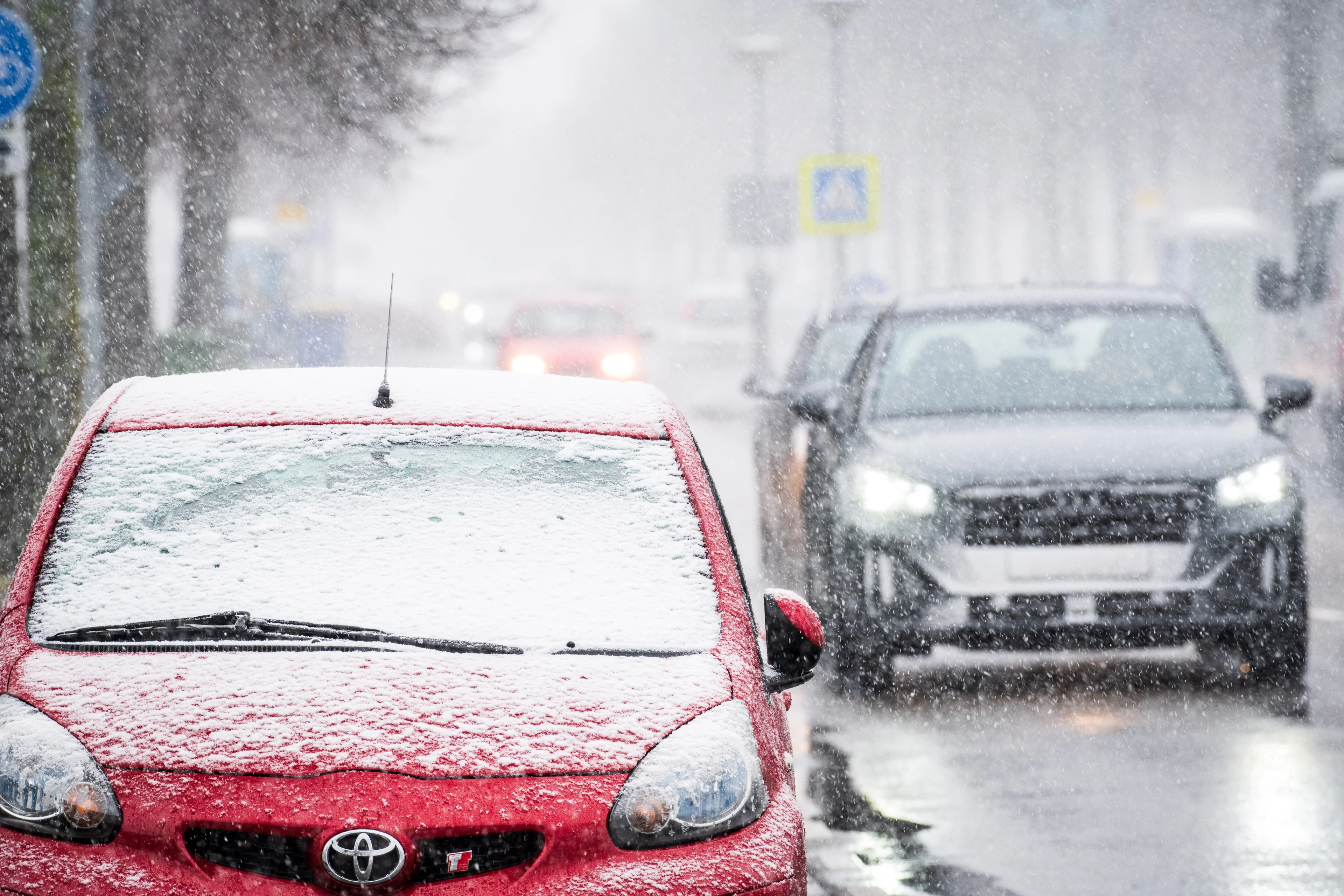 KNMI: code geel voor het hele land, ook vrijdag wordt gewaarschuwd voor gladheid