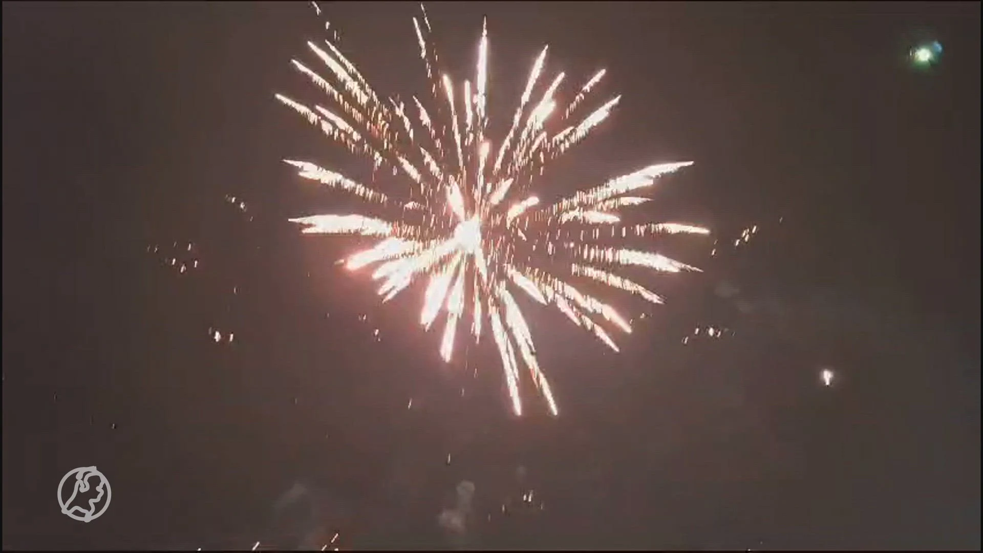 Nederlanders blij met vuurwerkverbod, maar één op zes gaat illegaal knallen