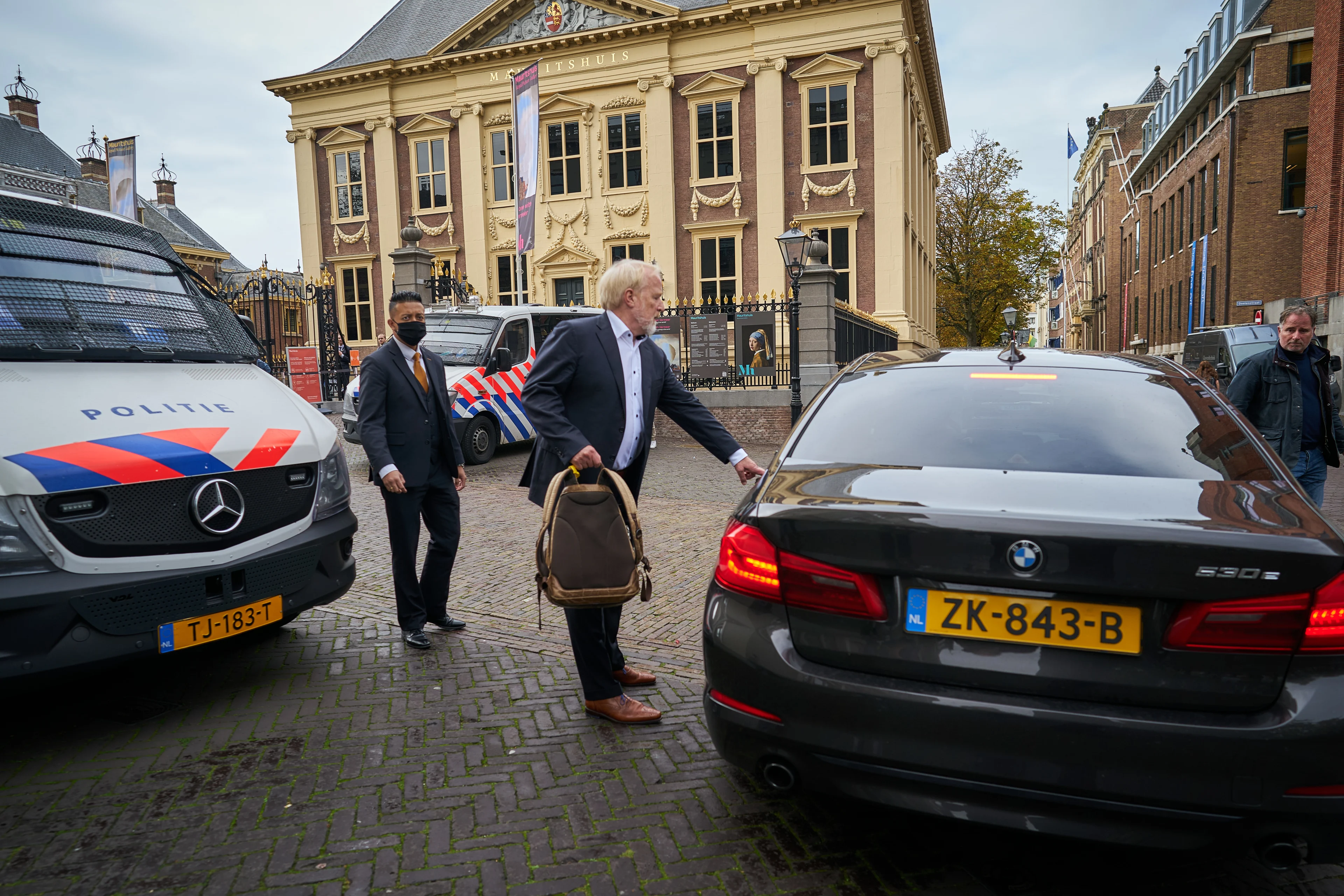 Vrouw (53) krijgt zes weken cel voor bedreigen RIVM-baas Van Dissel