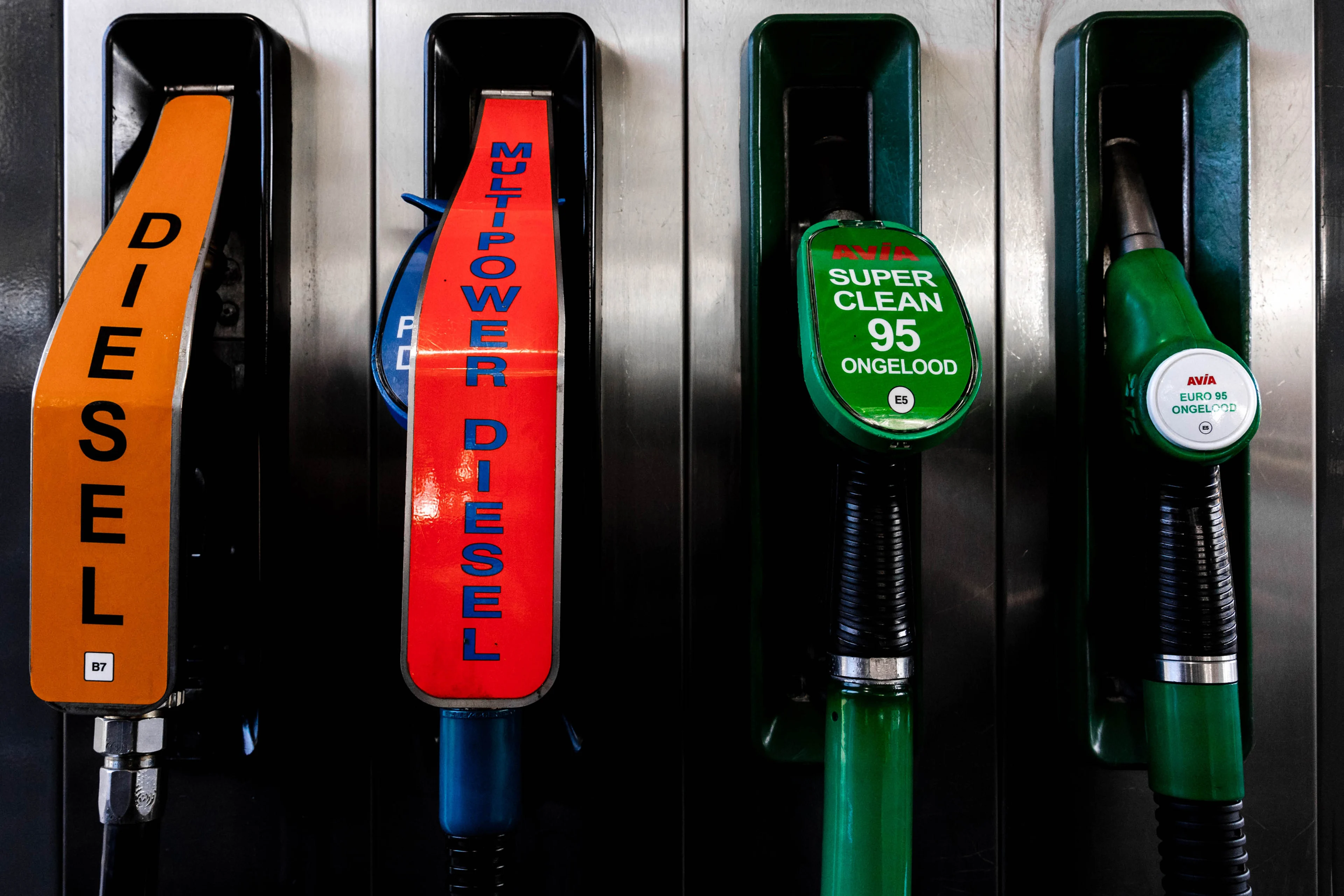 Goed nieuws voor automobilisten: benzineprijs duikelt omlaag