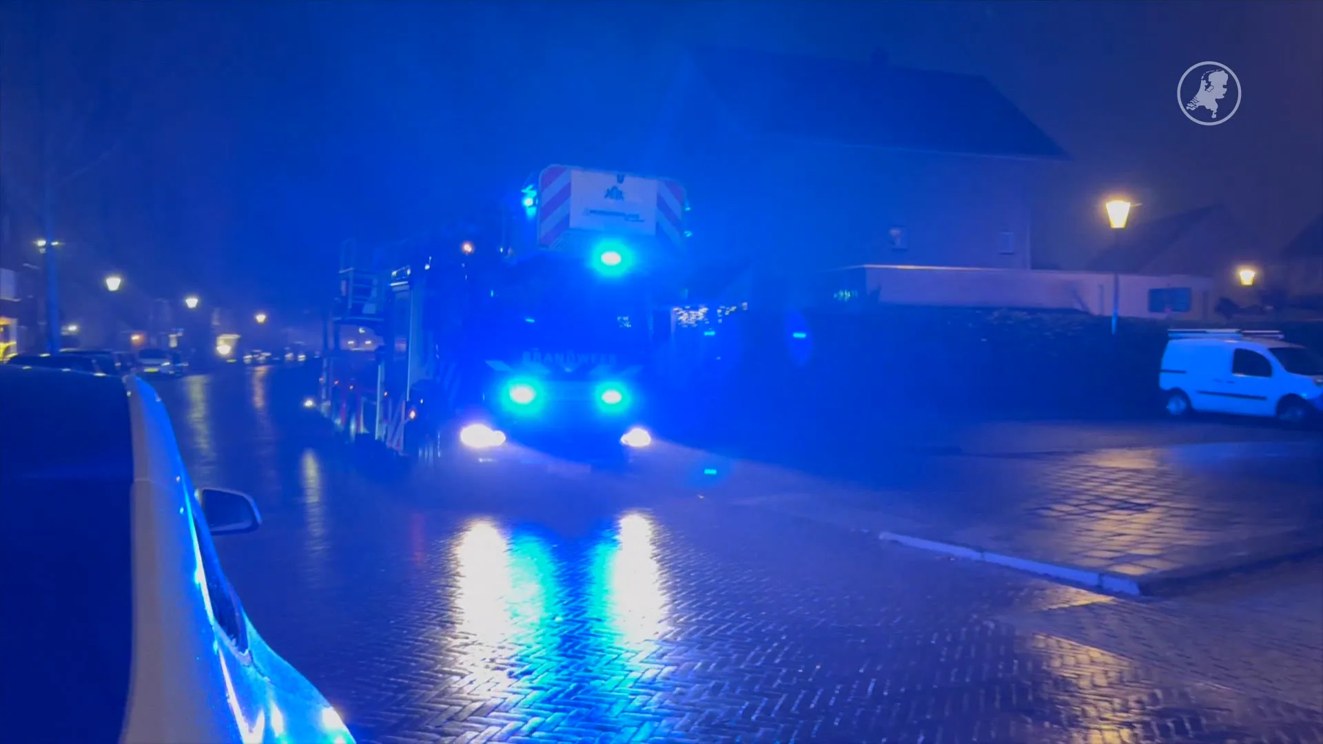 Brand na gooien explosief bij locatie psychische hulp Barendrecht
