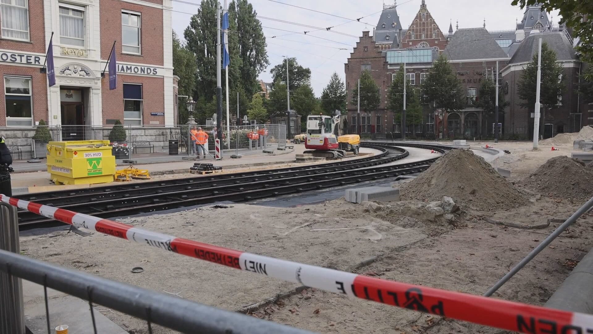 Dode man gevonden op het Museumplein in Amsterdam