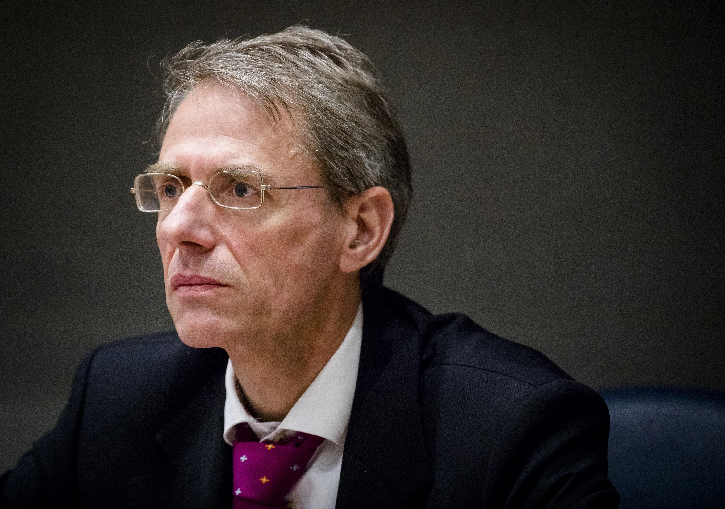 'Baas Belastingdienst moet vertrekken om toeslagenaffaire'