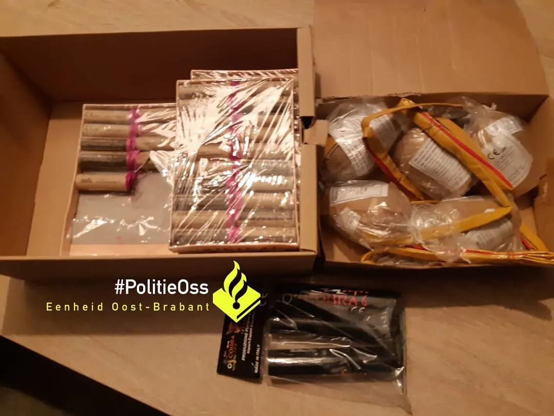 Jongen (16) uit Geffen aangehouden na delen filmpje met illegaal vuurwerk op TikTok