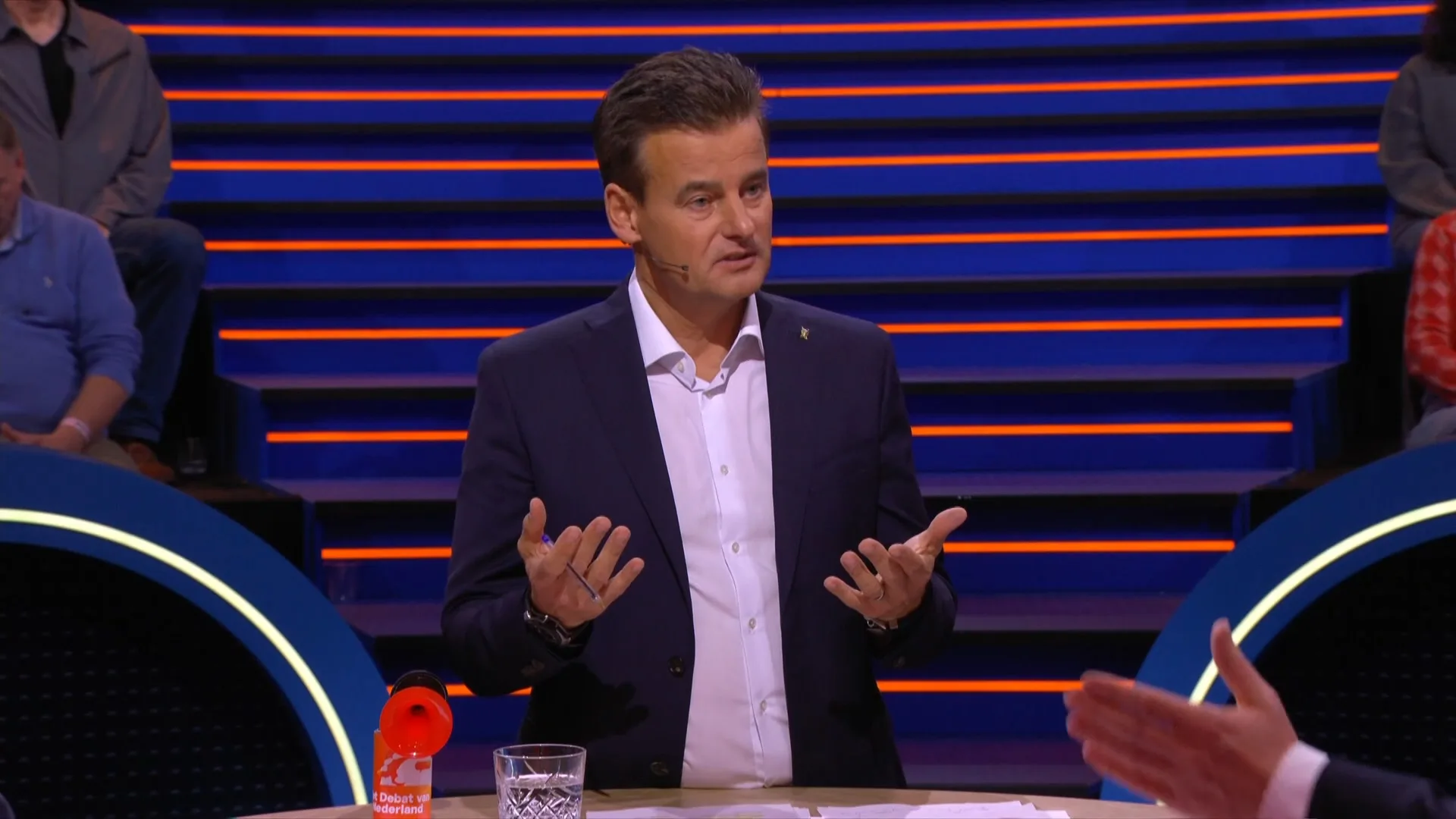 Wilfred maakt de balans op