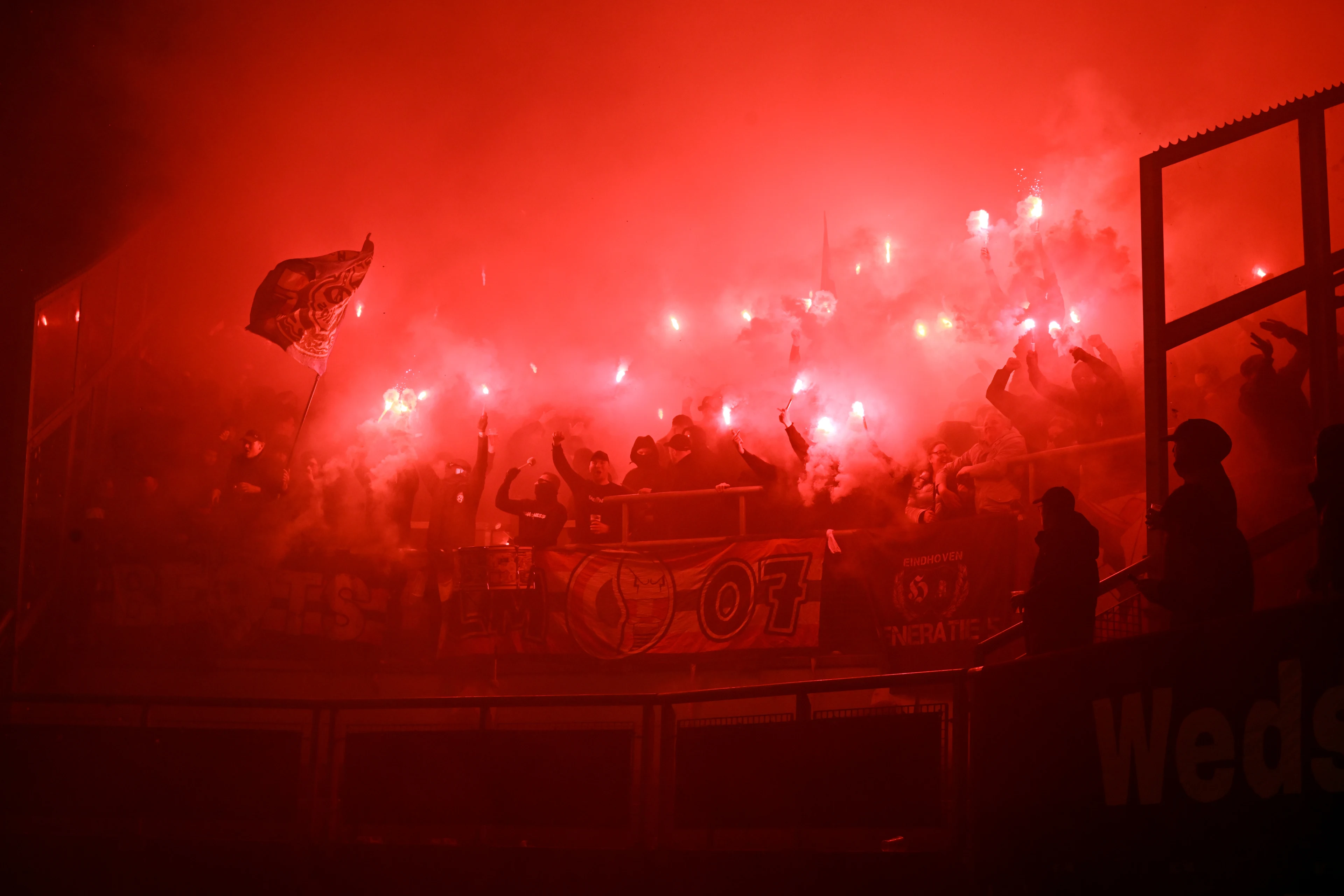 PSV boekt bij Heerenveen grootste uitzege in Eredivisie ooit