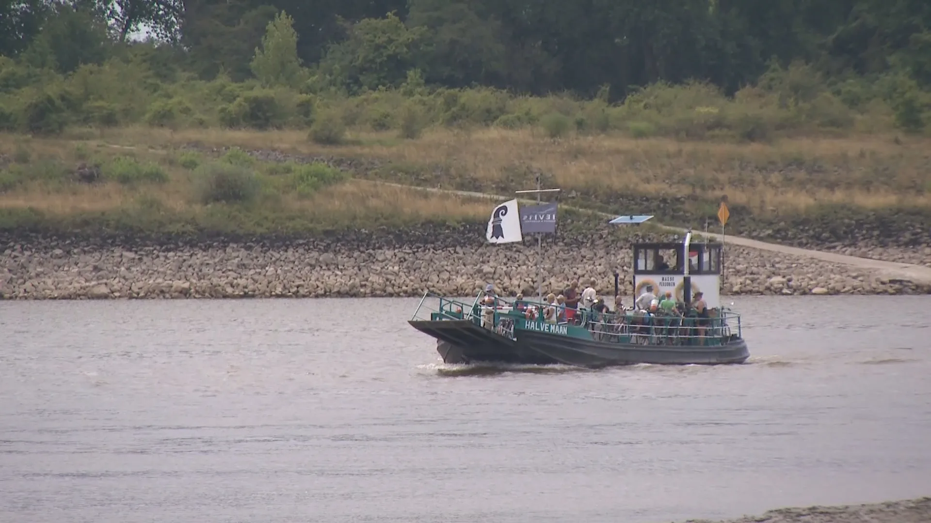 Meerdere pontjes varen niet meer door lage waterstand: ‘Anders komen we vast te liggen’